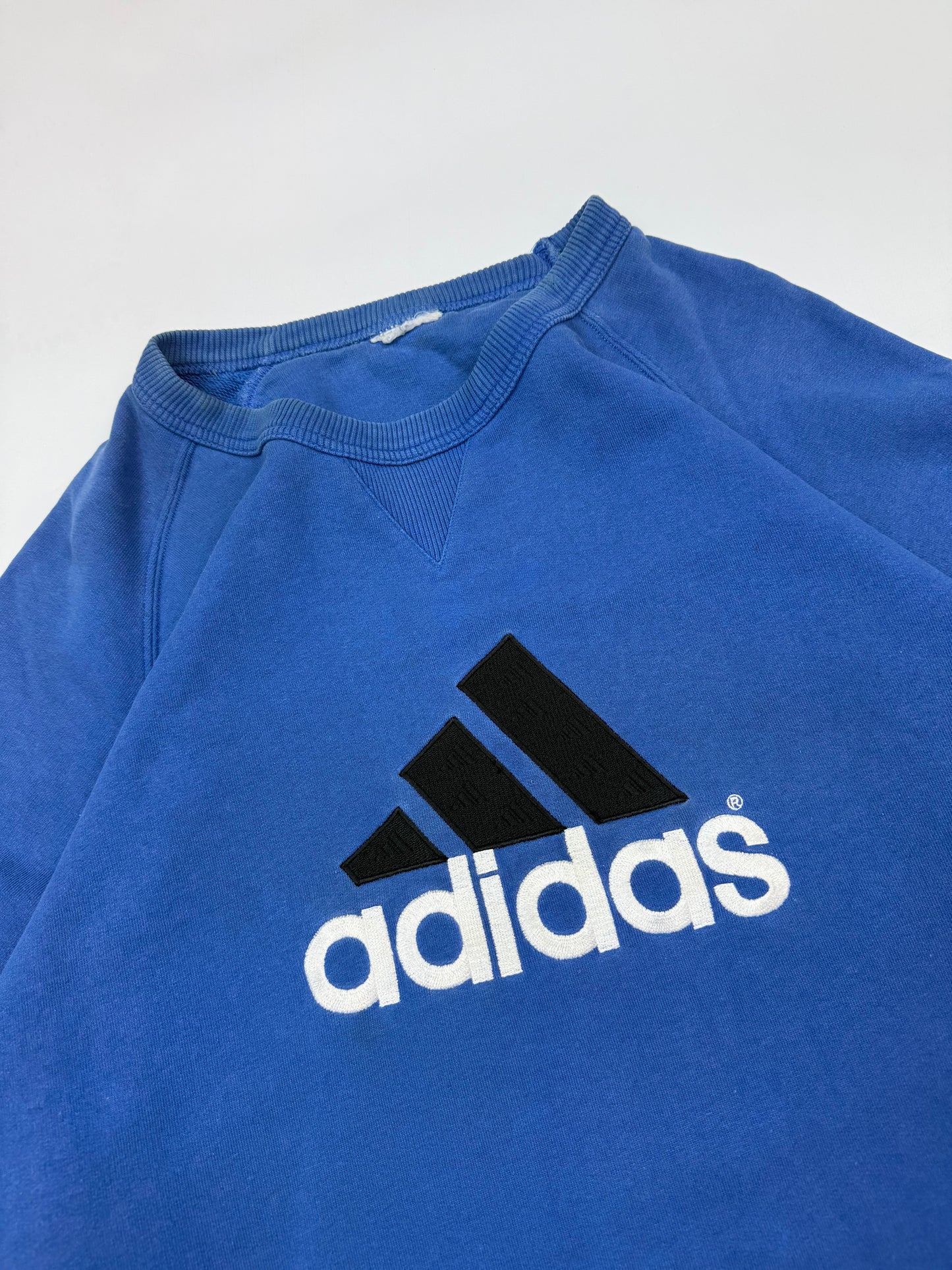 Vintage 90s Adidas centre logo sweatshirt (XL)