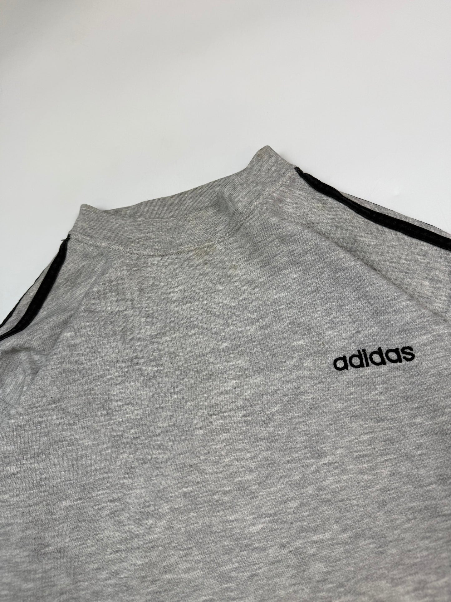Vintage 90s adidas originals small logo sweatshirt (S)