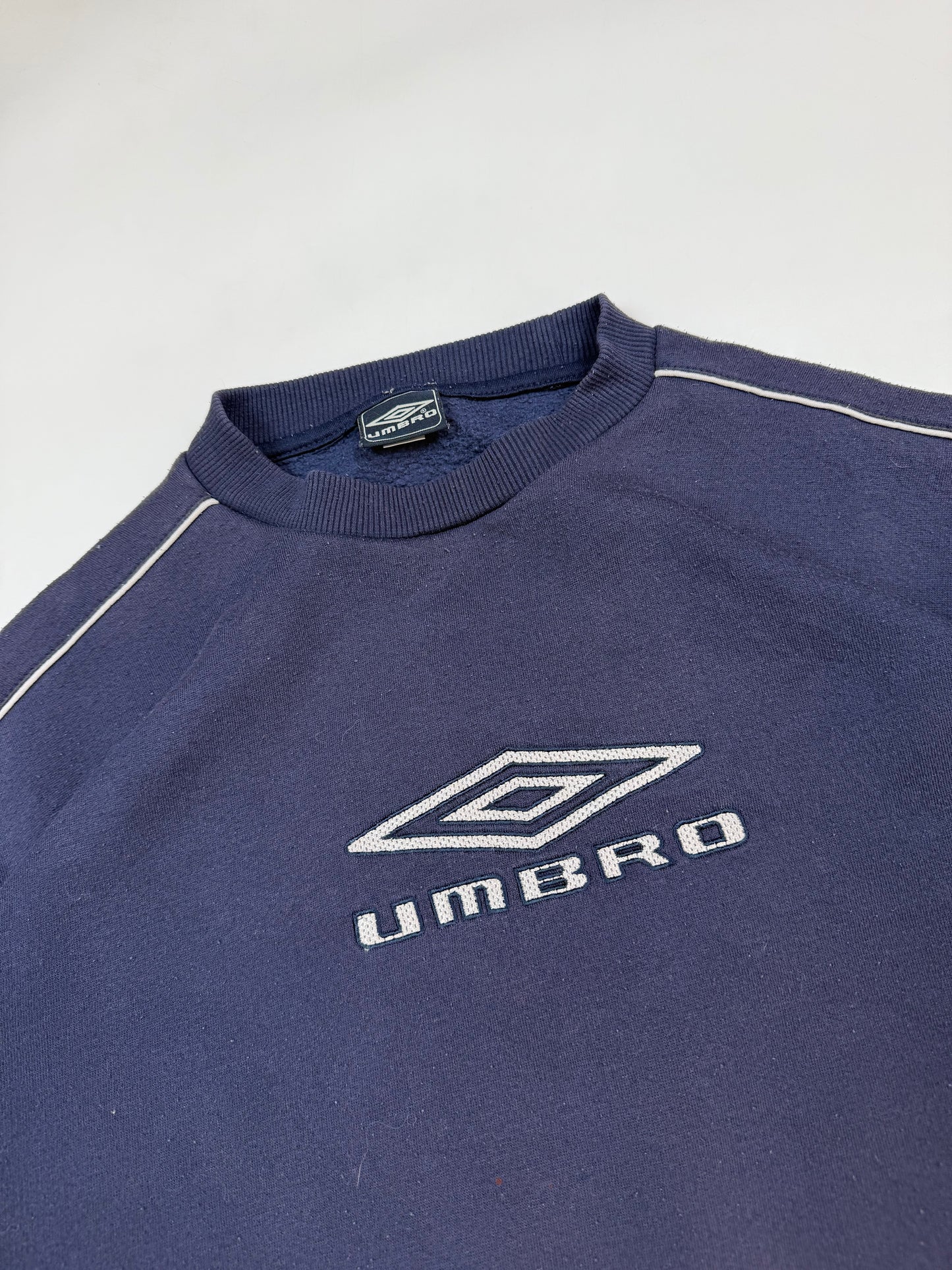 Vintage Umbro centre logo sweatshirt (XL)