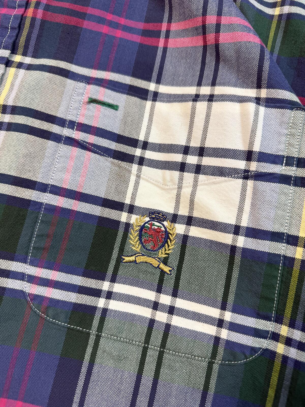 Vintage 90s Tommy Hilfiger checkered short sleeve shirt (L)