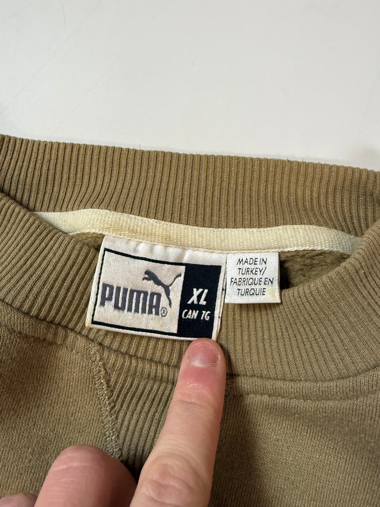 Vintage Puma spell out sweatshirt (XL)