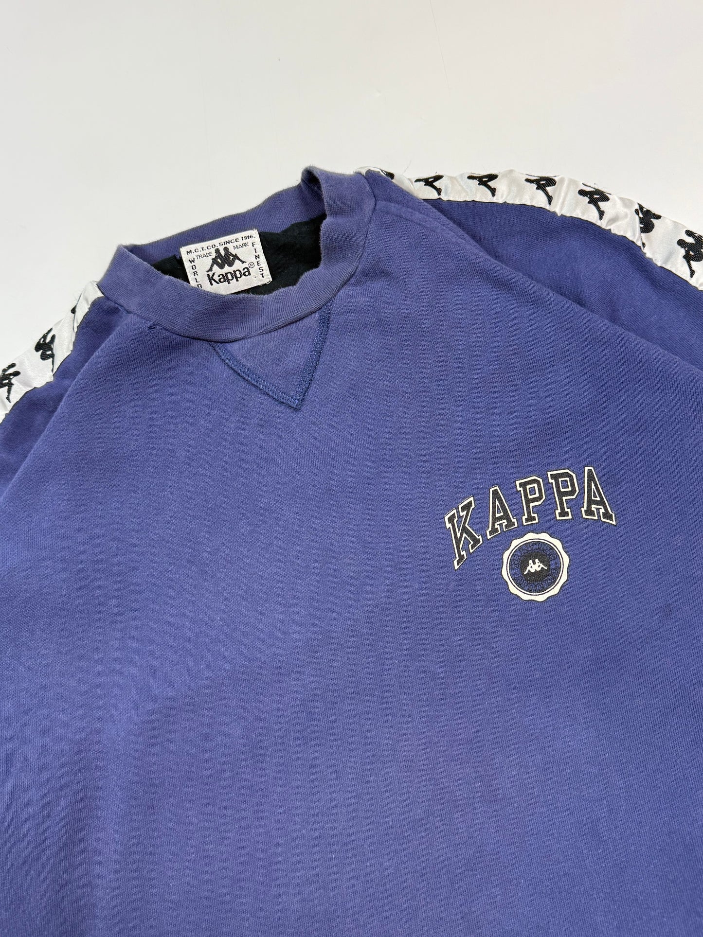 Vintage 90s Kappa side stripe sweatshirt (XL)