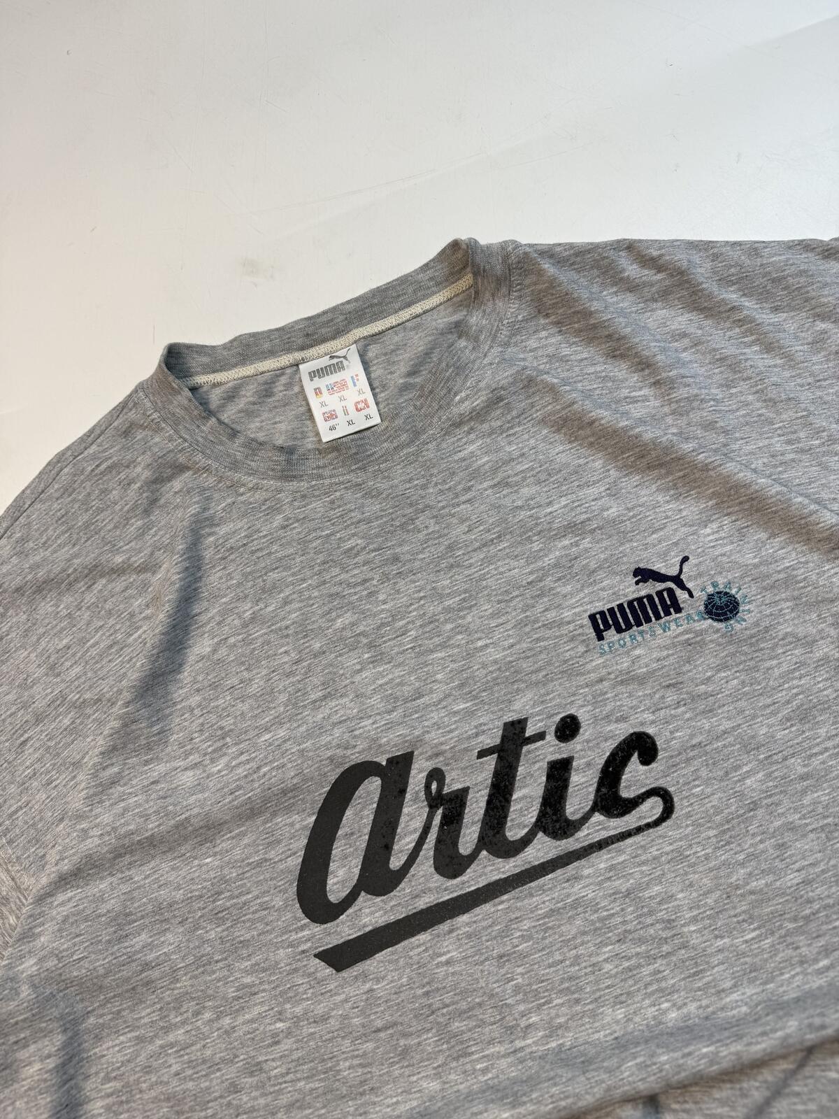 Vintage 80s Puma athletic tee (XL)