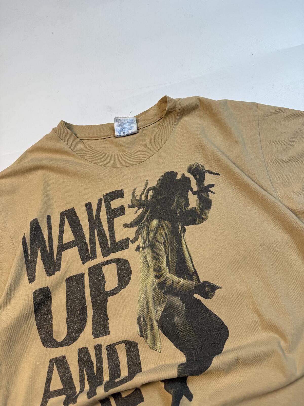 Vintage Bob Marley 1995 graphic tee (L)