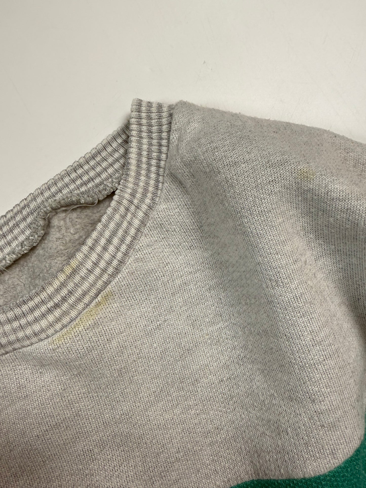 Vintage Puma sport spell out sweatshirt (M)