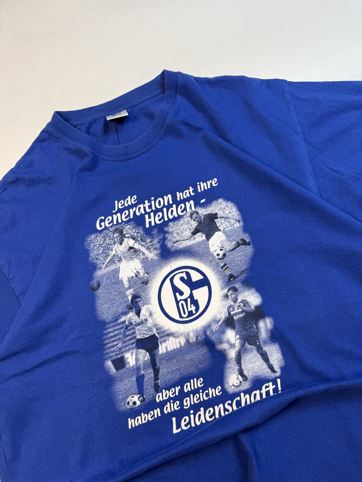 Vintage Schalke football graphic tee (XL)
