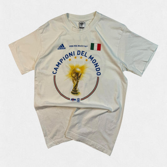 Vintage Adidas 2006 world cup Italy graphic tee (M)