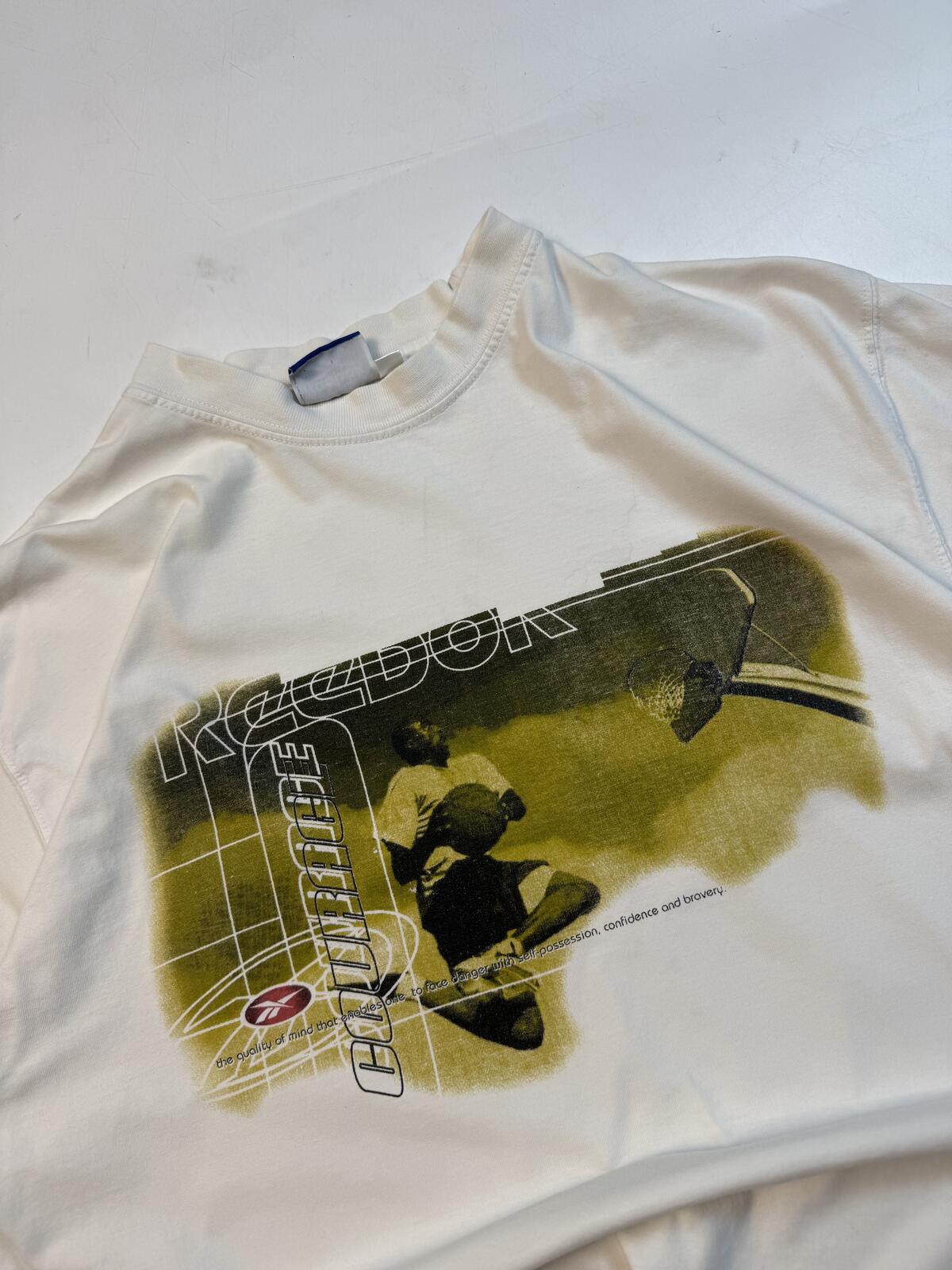 Vintage Reebok basketball graphic tee (L)