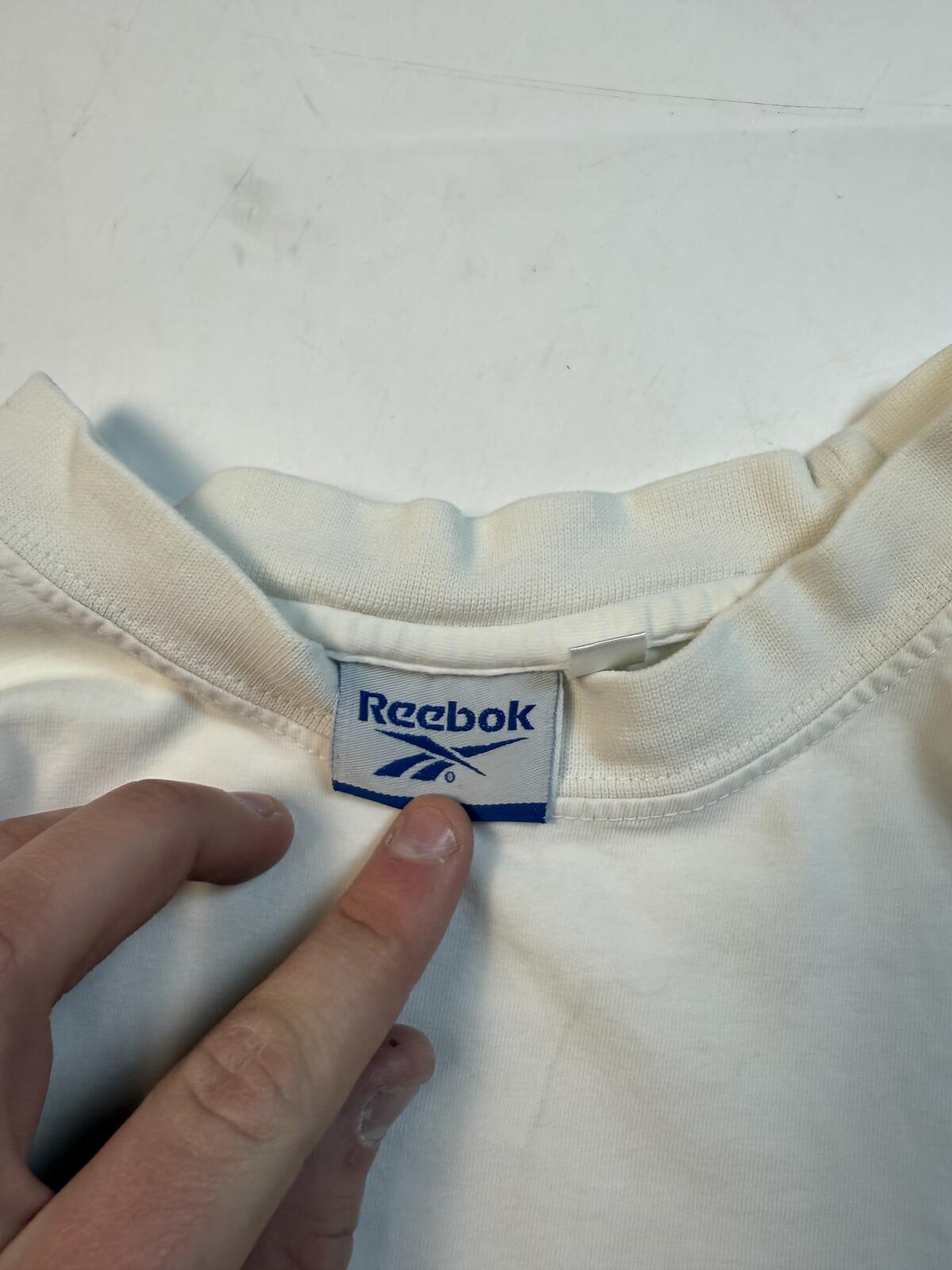 Vintage Reebok basketball graphic tee (L)