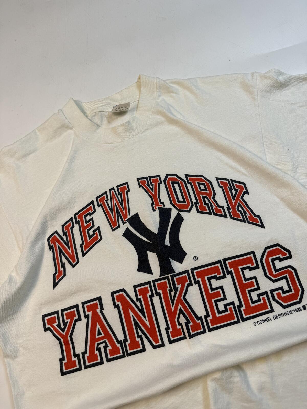 Vintage New York Yankees 1989 graphic tee (L)