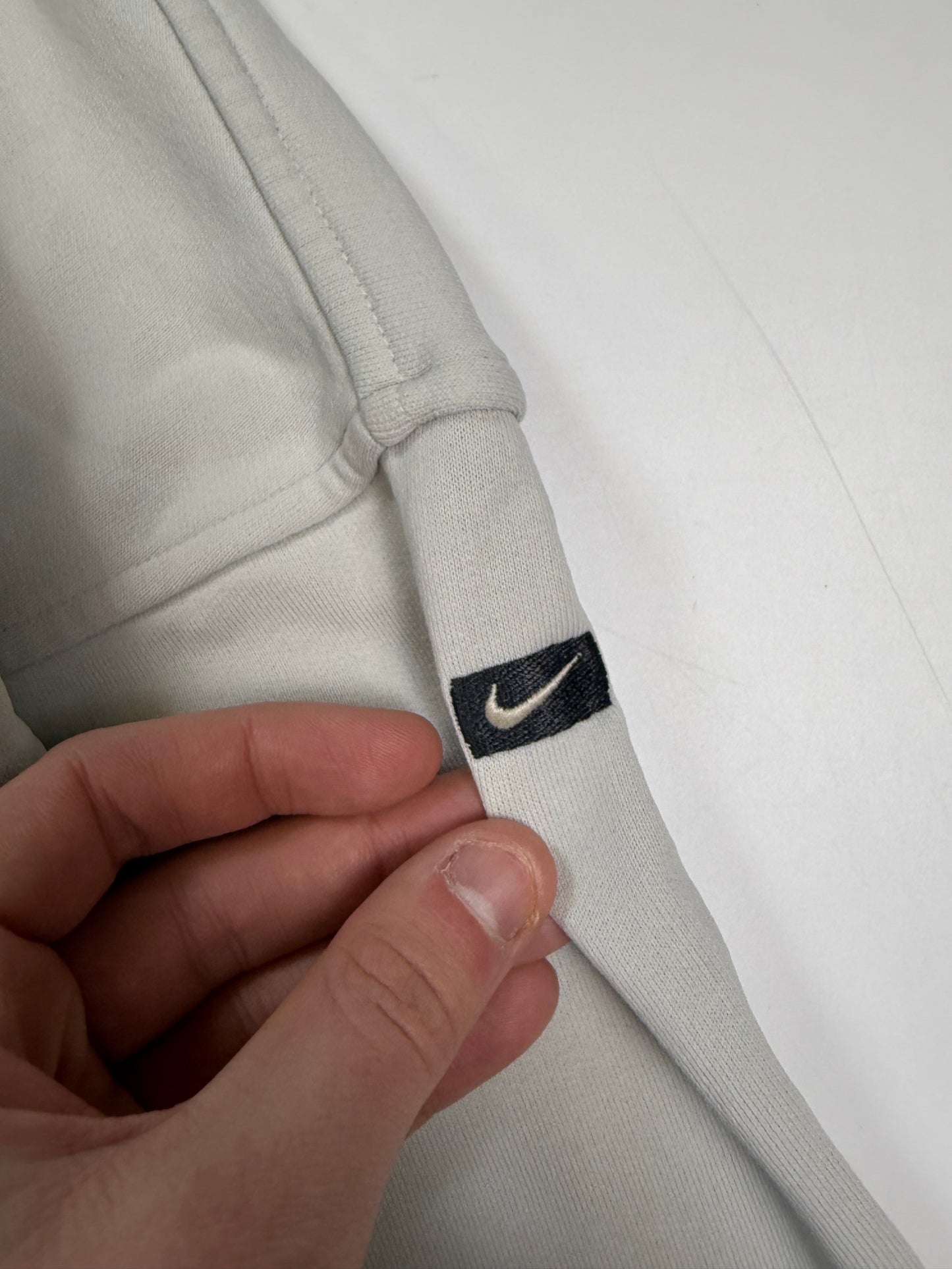 Vintage 90s Nike centre swoosh sweatshirt (L)