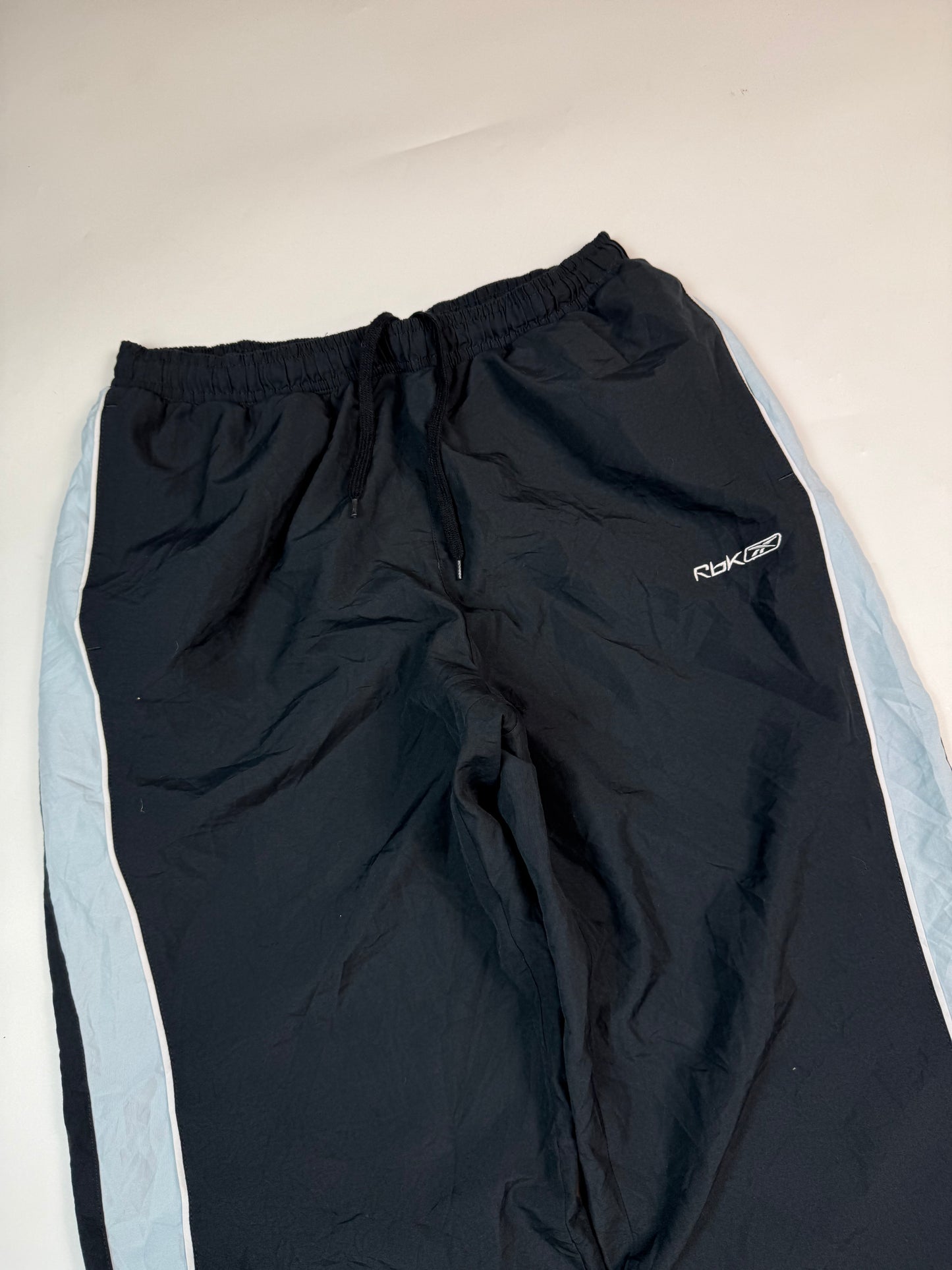 Vintage Reebok side stripe baggy track pants (M)