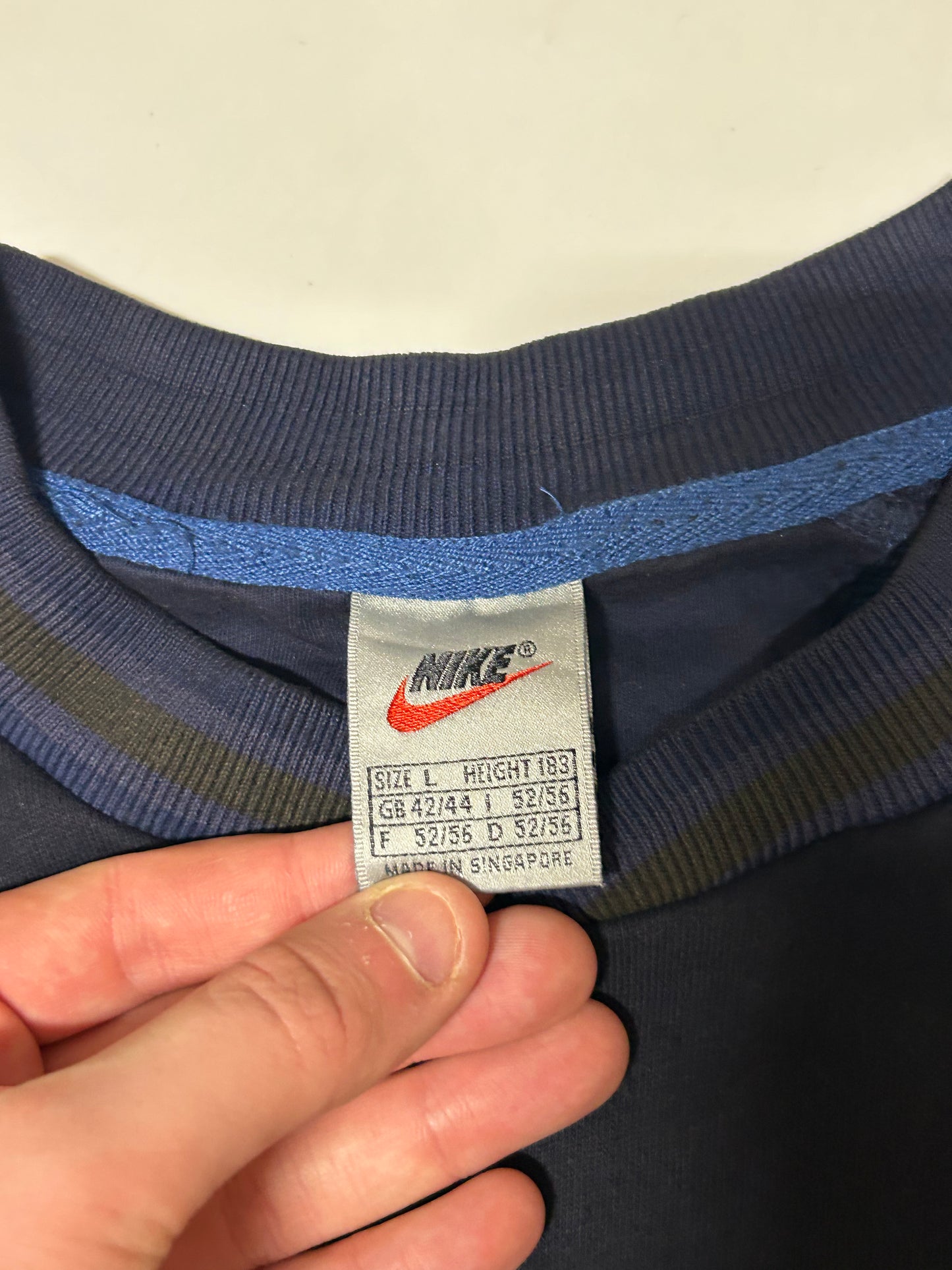 Vintage 90s Nike centre swoosh sweatshirt (L)