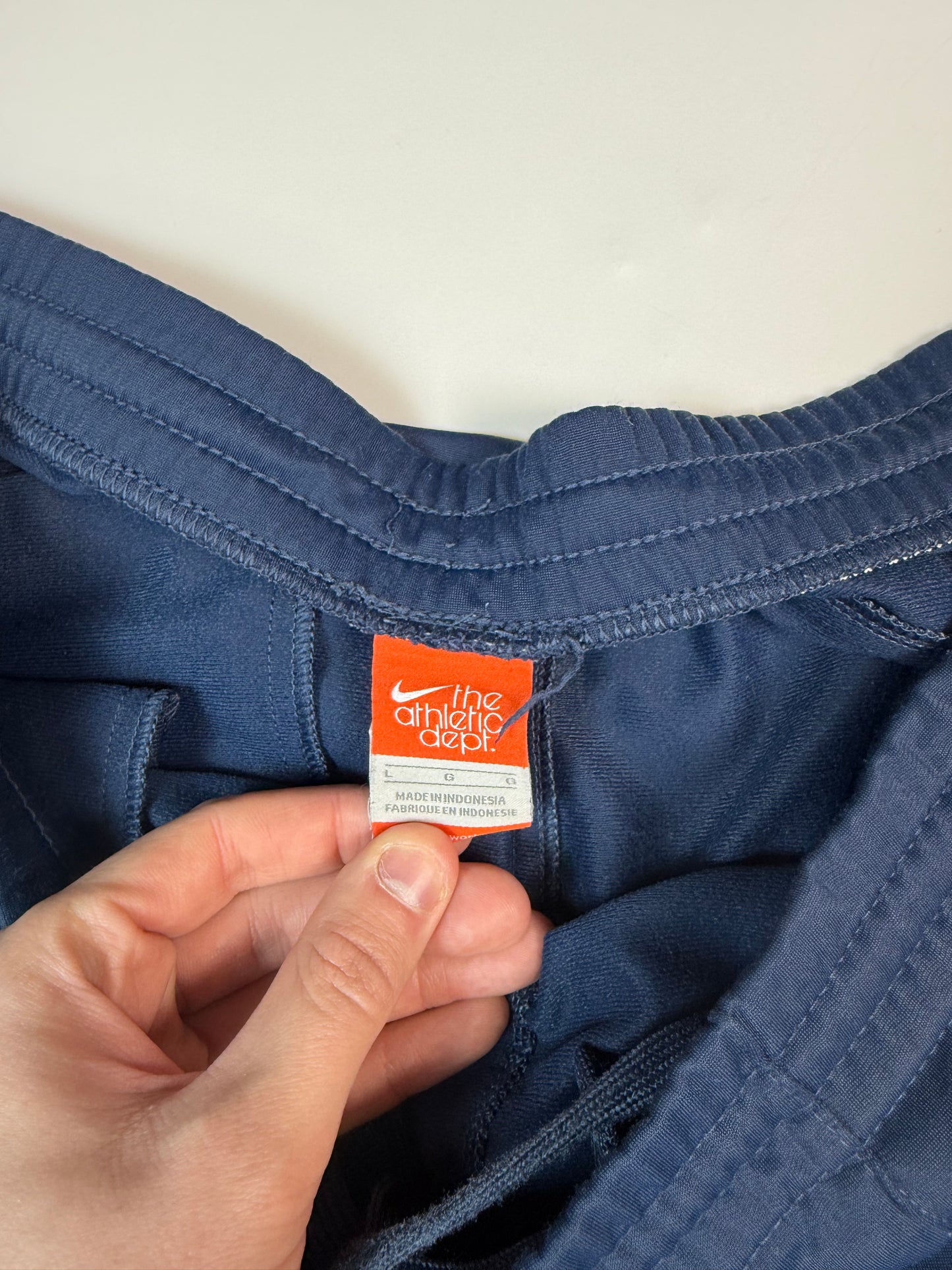 Vintage Nike athletic dept mini swoosh track pants (L)