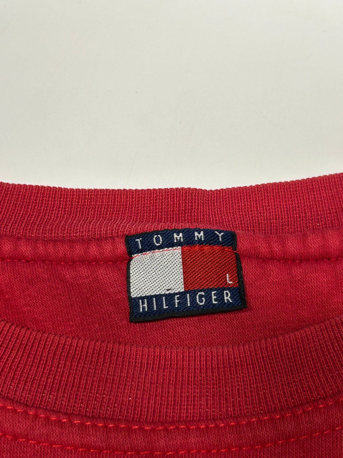 Vintage 90s Tommy Hilfiger big logo sweatshirt (L)