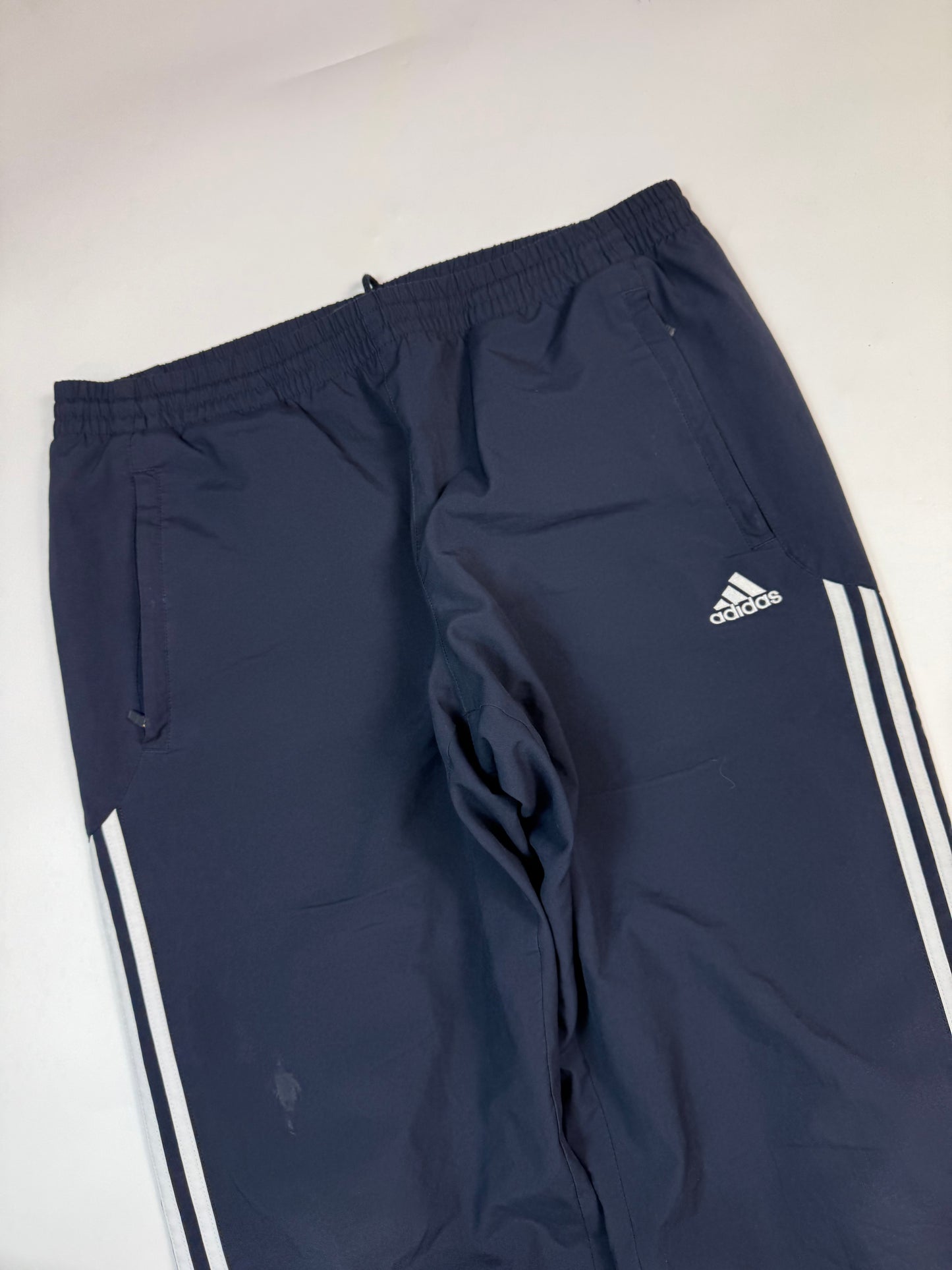 Vintage Adidas side stripe baggy track pants (L)