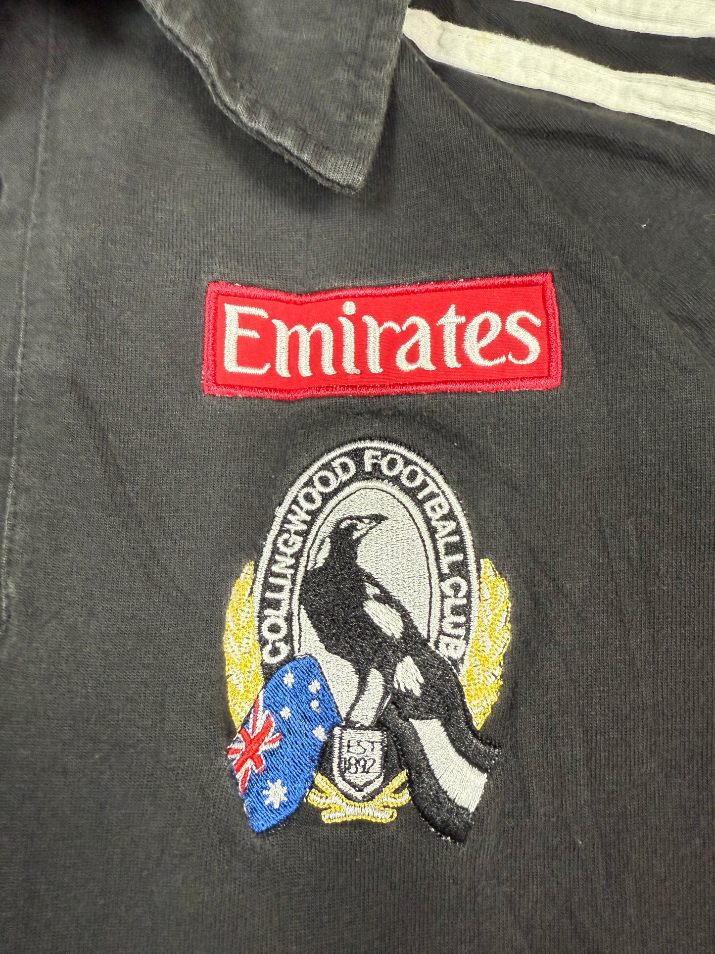 Vintage Collingwood Magpies Adidas AFL shirt (M)