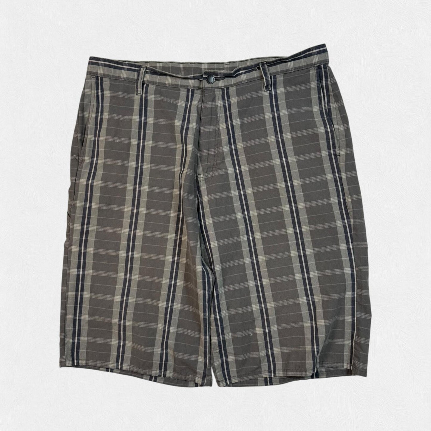 Vintage Dickies baggy checkered shorts (W36)