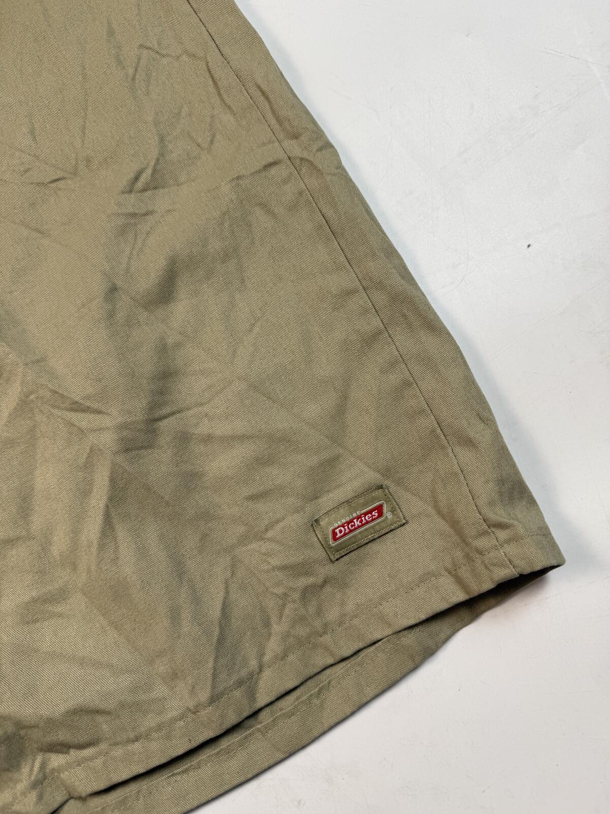 Vintage Dickies baggy work shorts (W36)