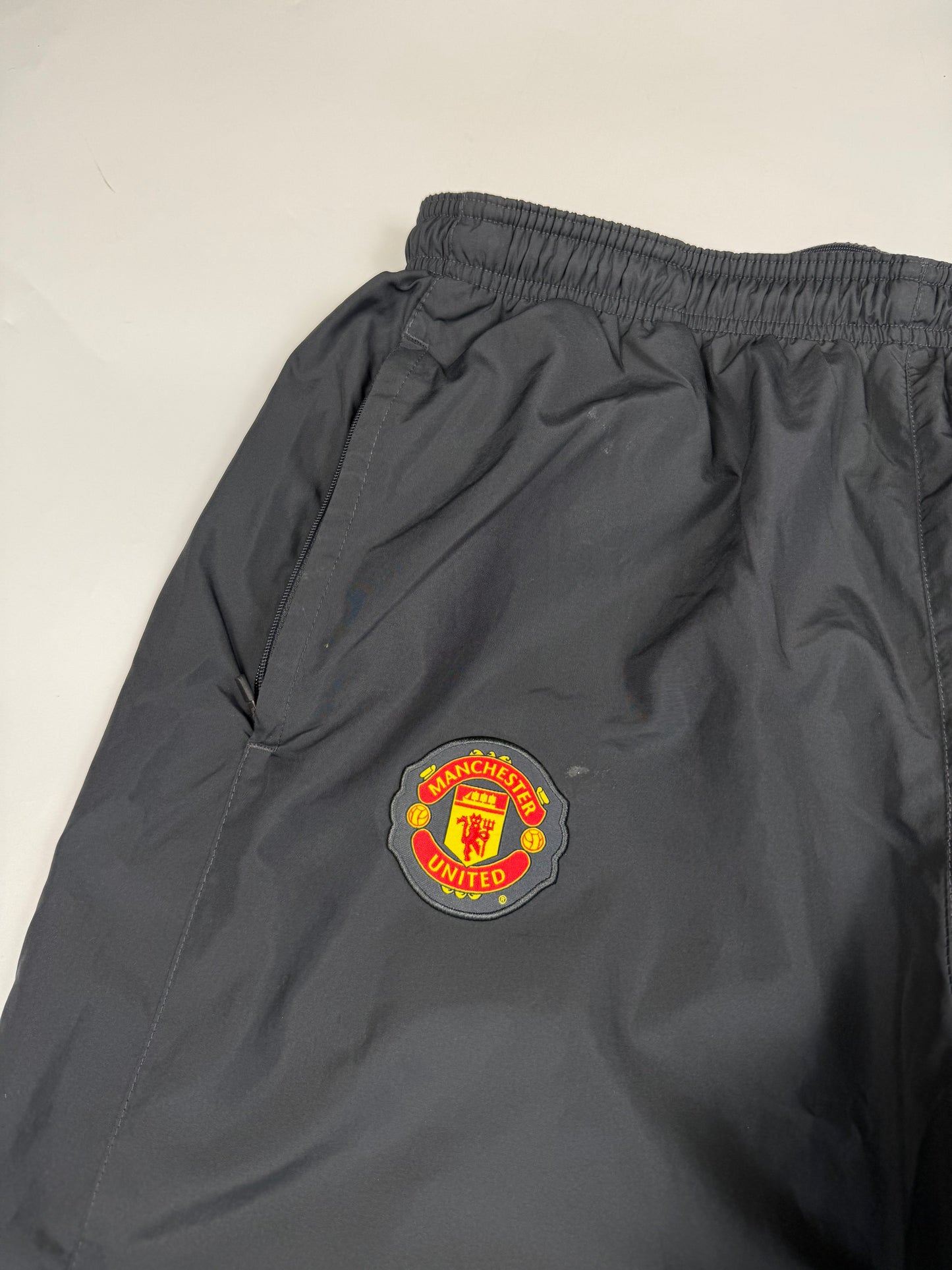Manchester United 2010/11 Nike baggy football track pants (XL)