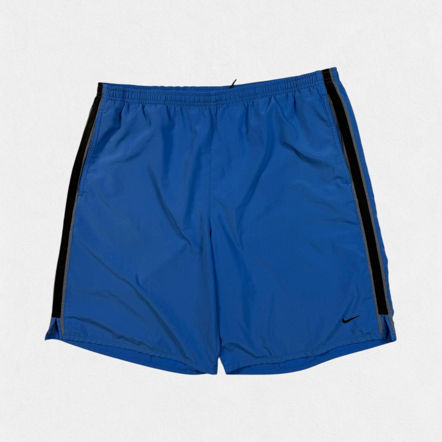 Vintage Nike baggy sport shorts (M)