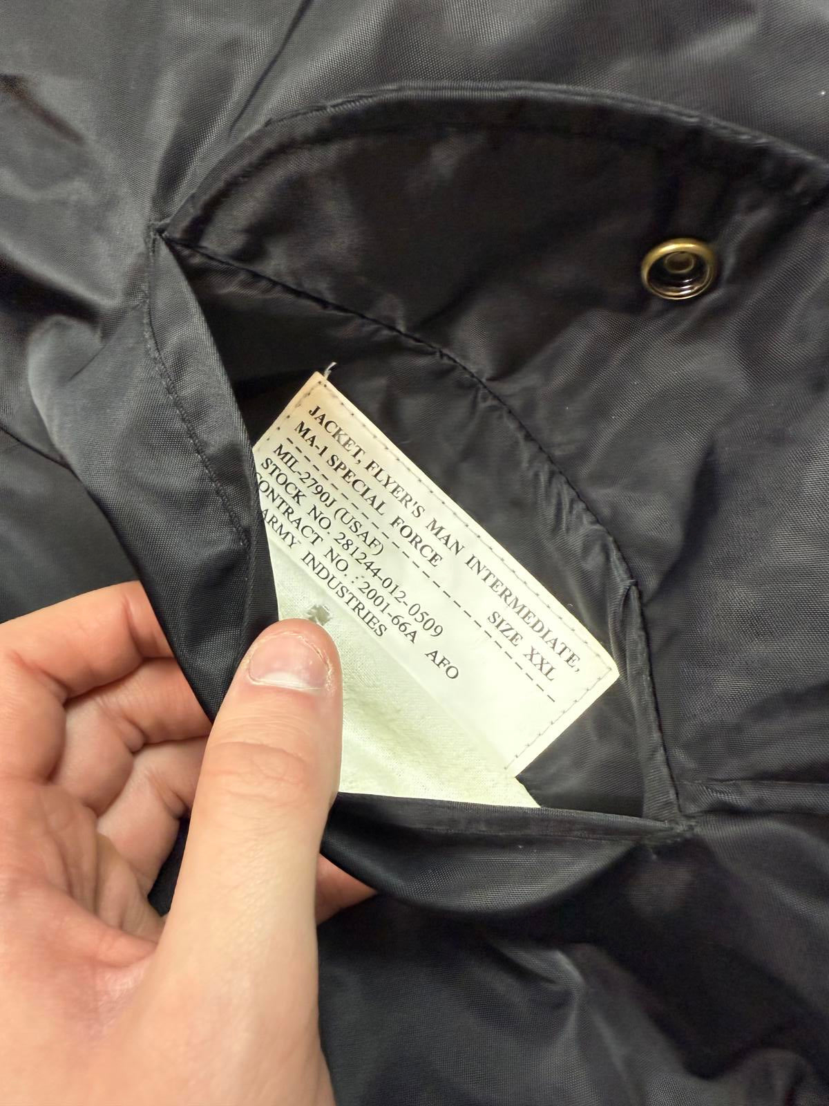 Vintage ma-1 military flight bomber jacket (XXL)