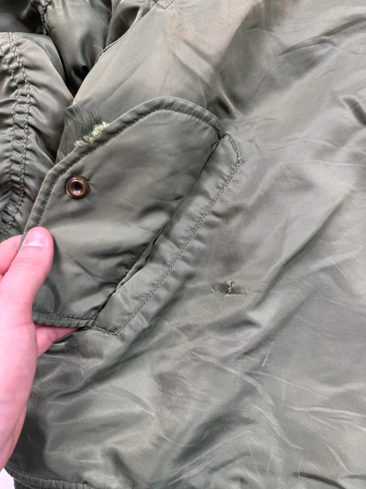 Vintage MA-1 flight bomber jacket (L)