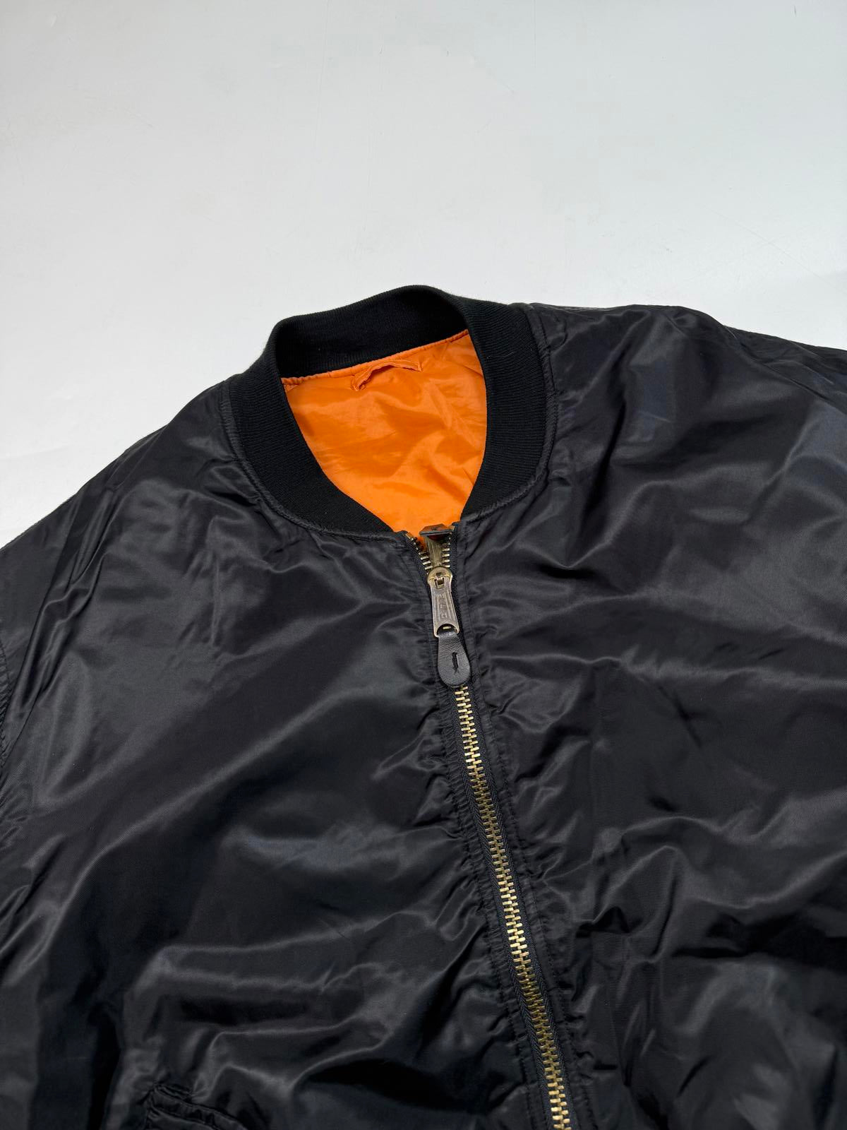 Vintage MA-1 military bomber jacket (L)