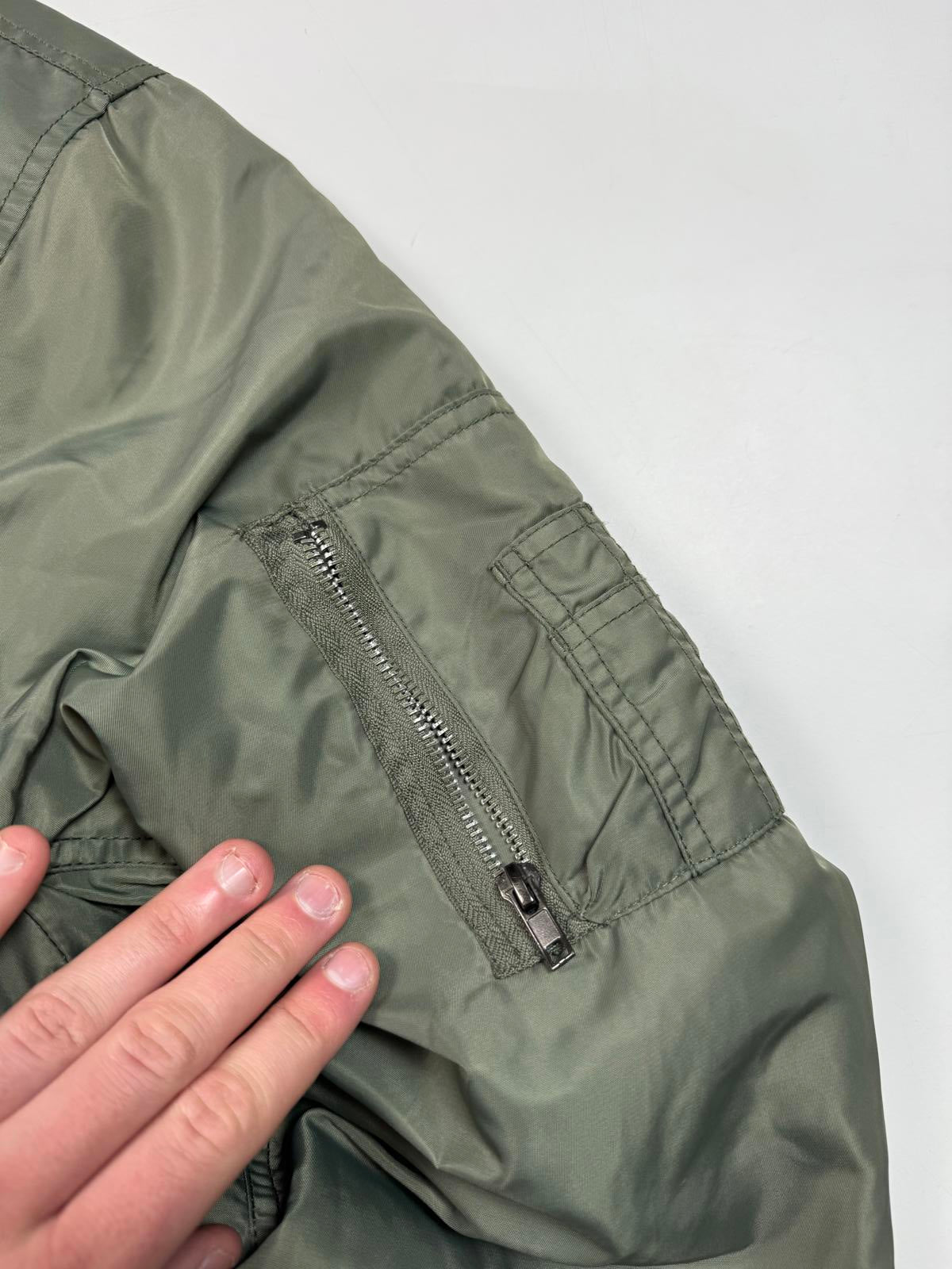 Vintage Ma-1 military bomber jacket (L)