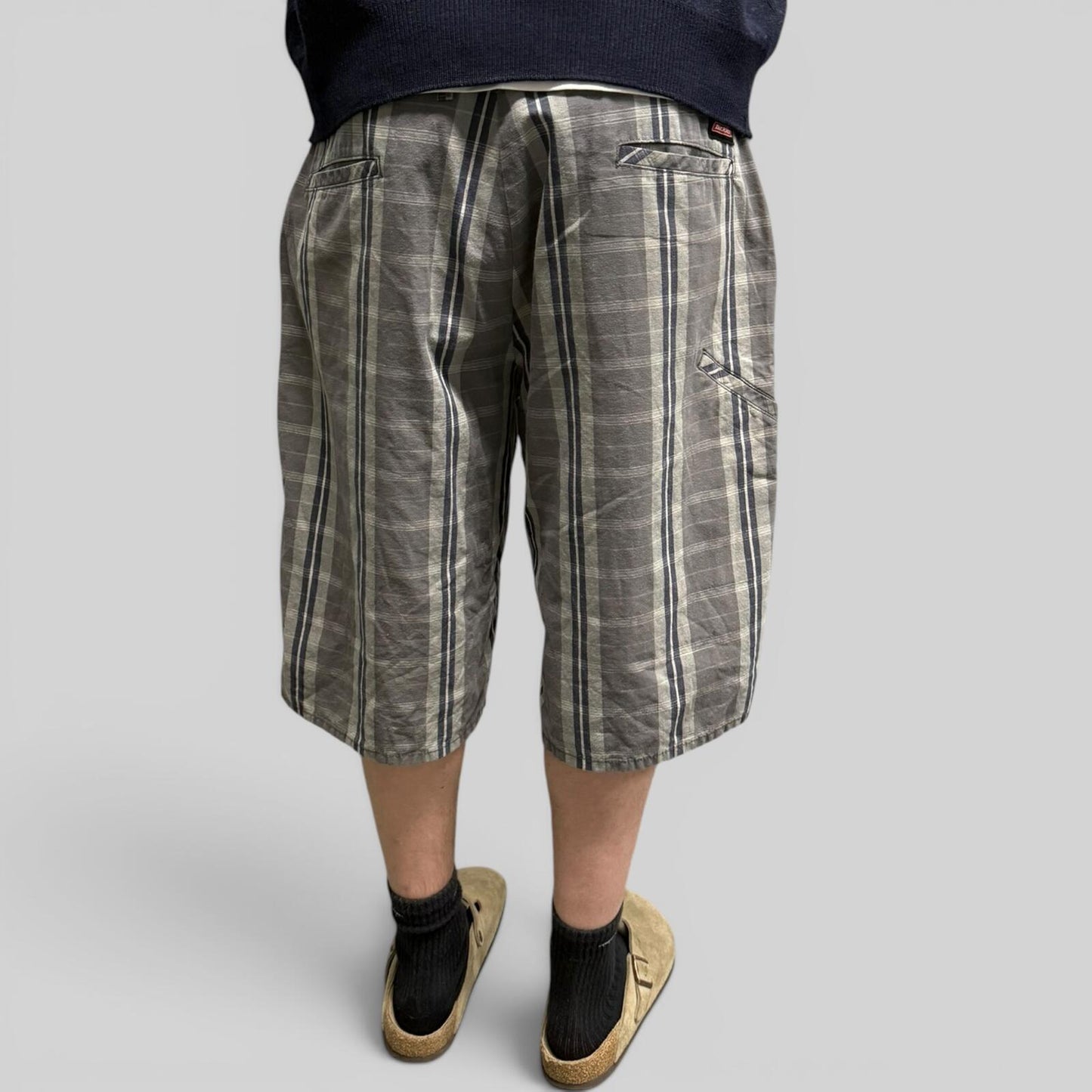Vintage Dickies baggy checkered shorts (W36)