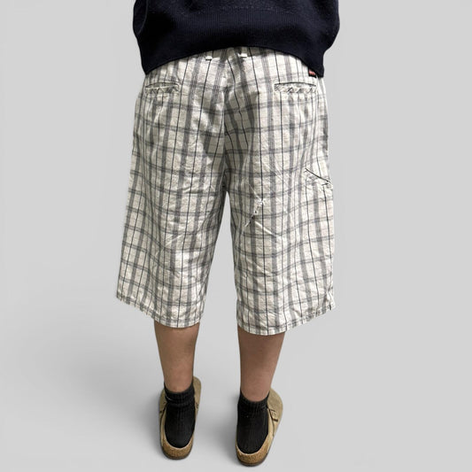Vintage Dickies baggy checkered shorts (W36)