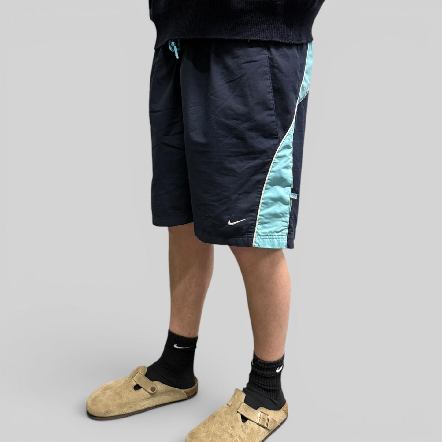 Vintage Y2K Nike baggy sport shorts (L)