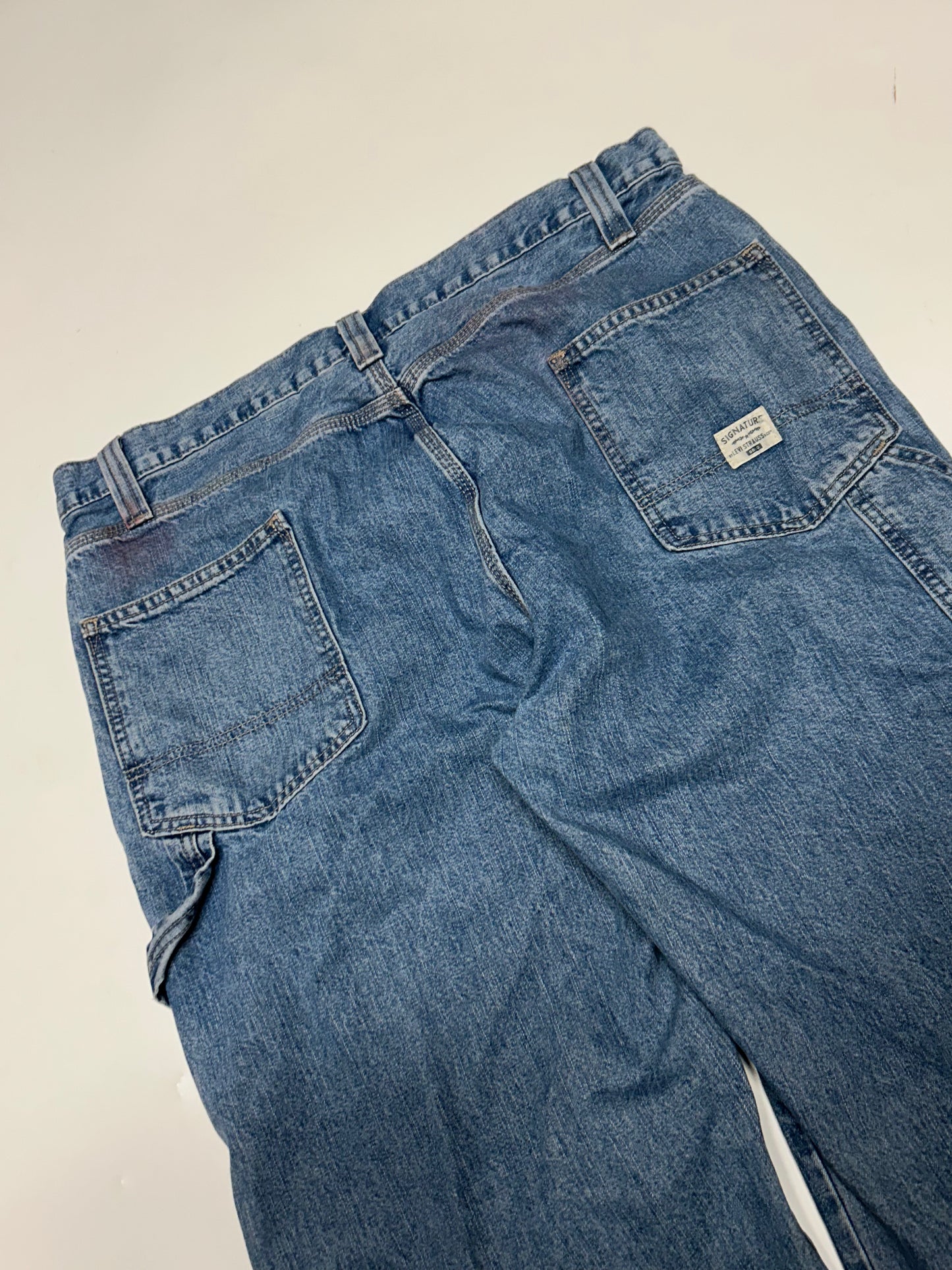Levi's baggy carpenter jeans (W38)