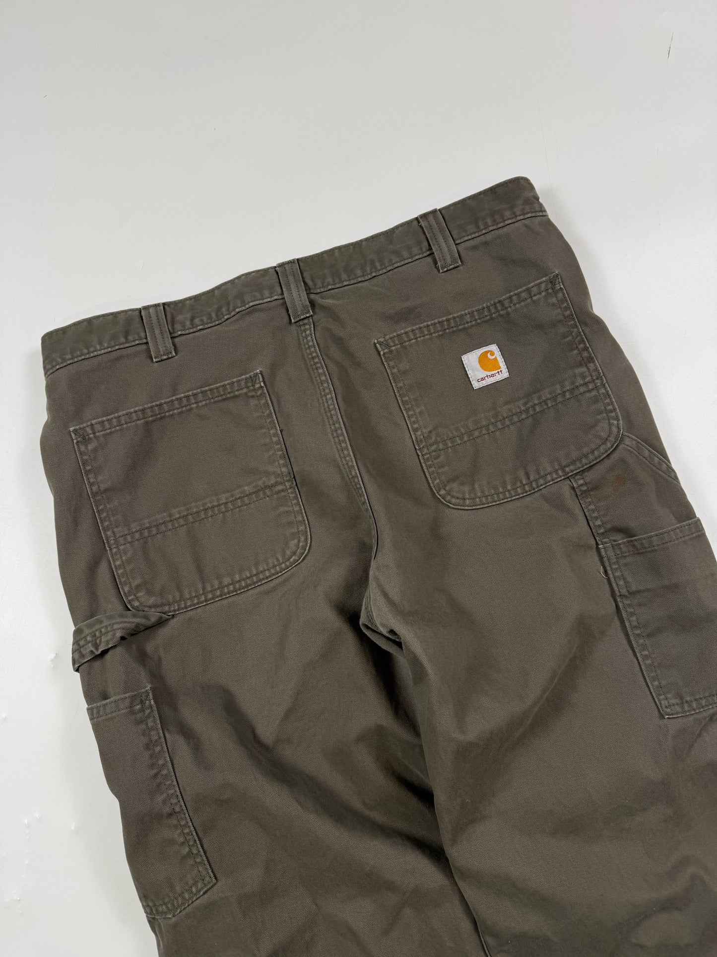 Carhartt baggy carpenter pants (W36)
