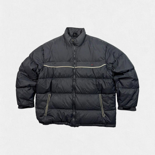 Vintage Nike puffer jacket (XL)