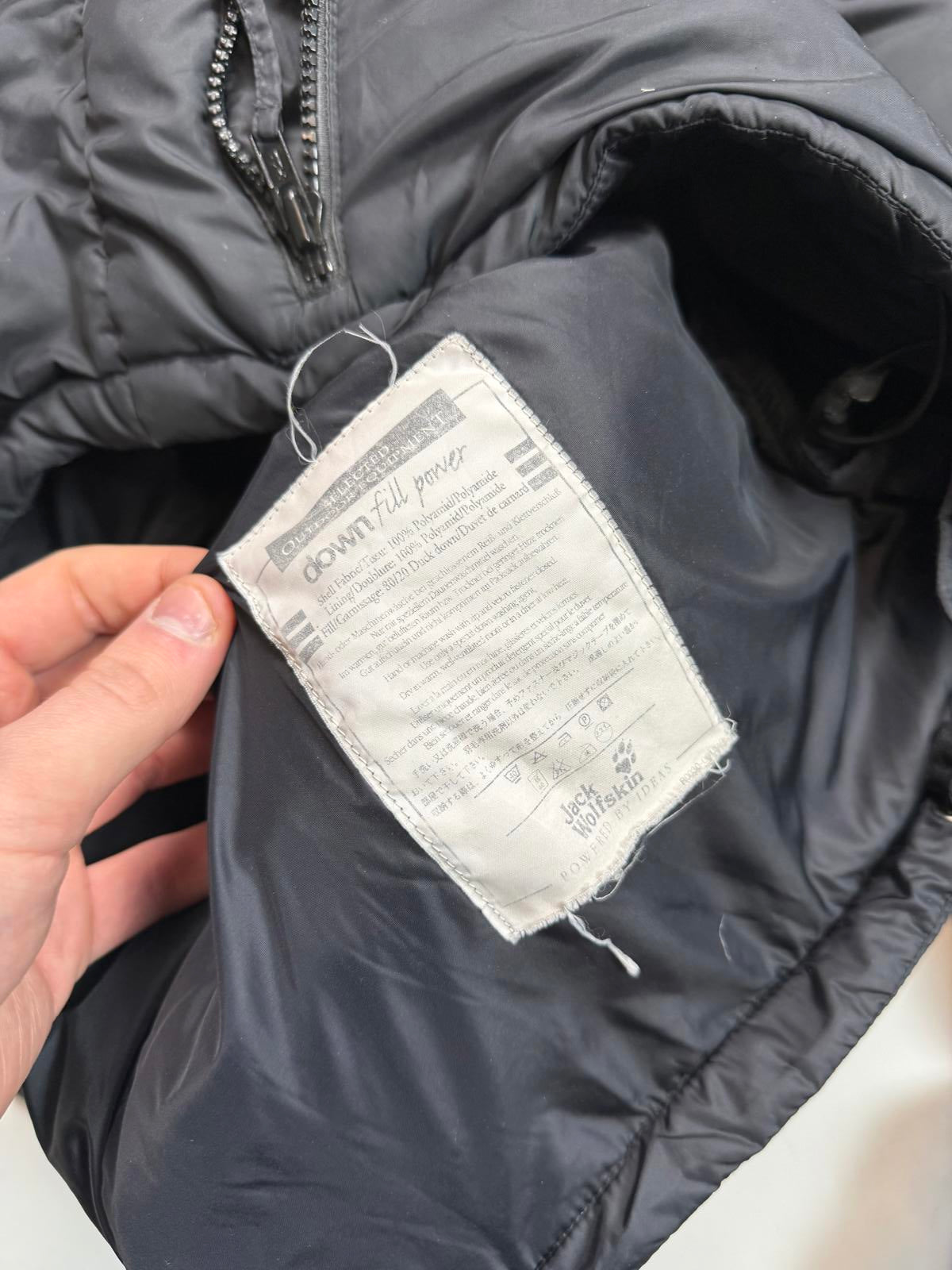 Jack Wolfskin down puffer jacket (M)