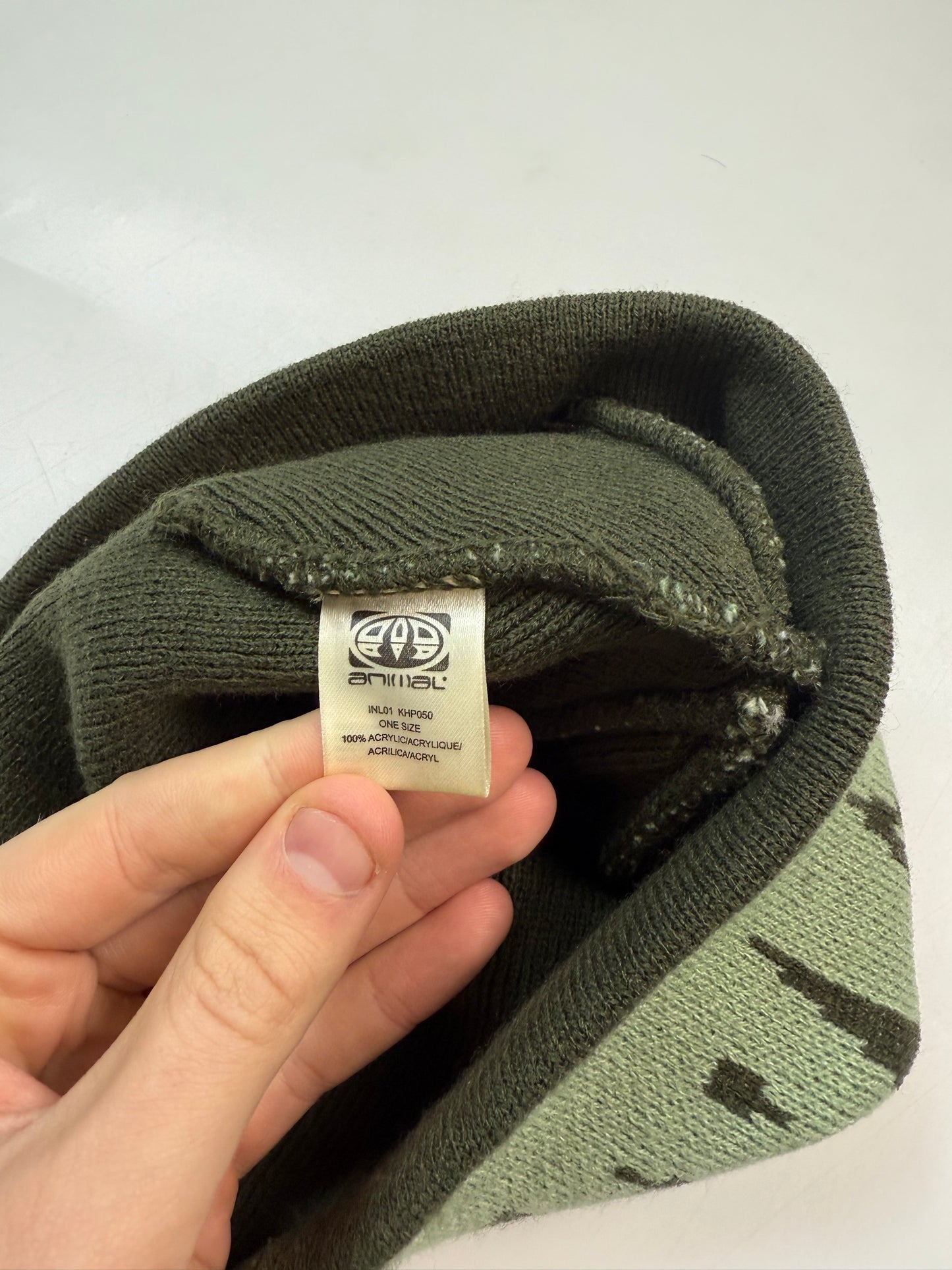 Vintage Y2K Animal script logo beanie (OS)