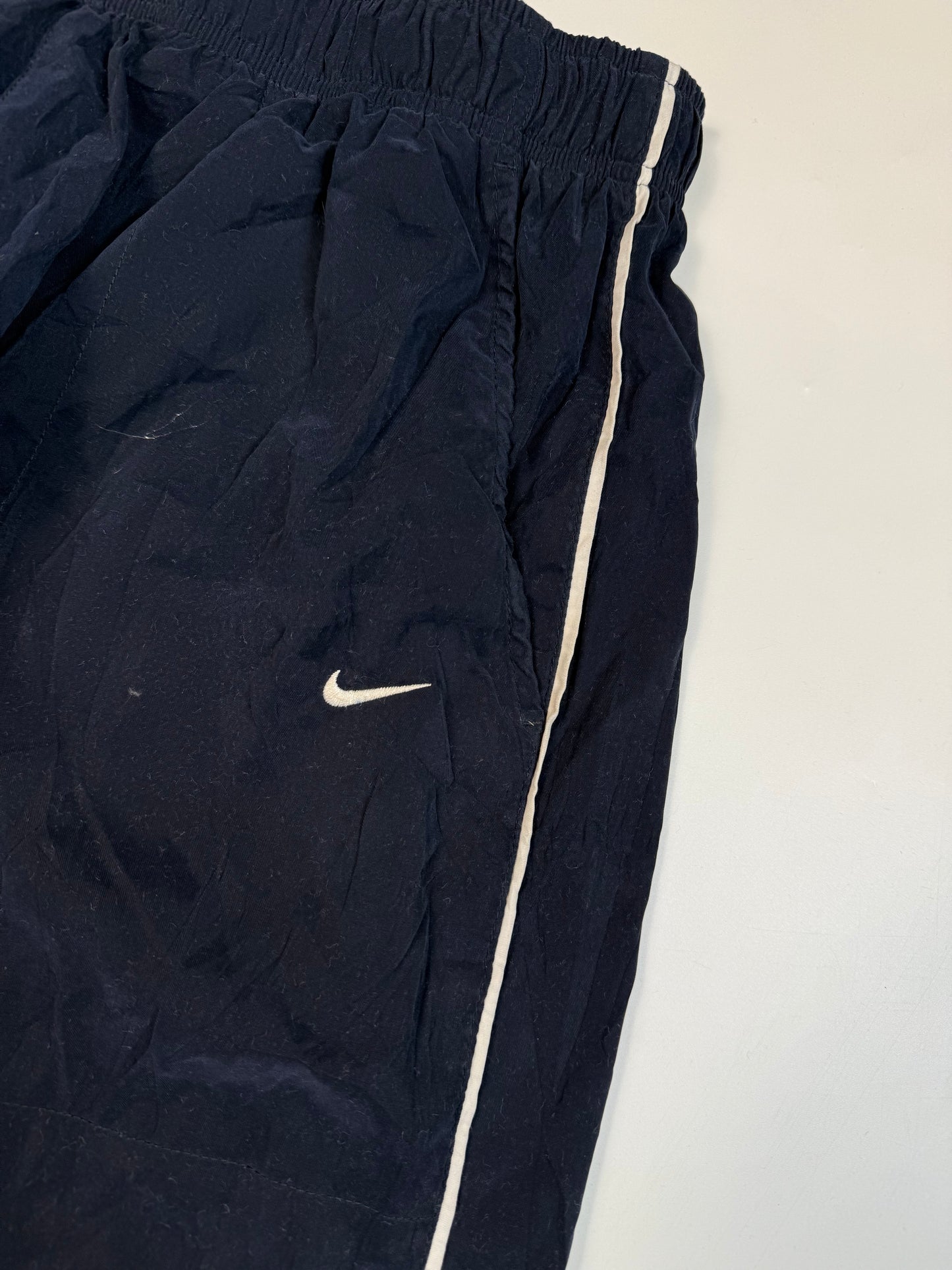 Vintage Nike mini swoosh baggy track pants (L)