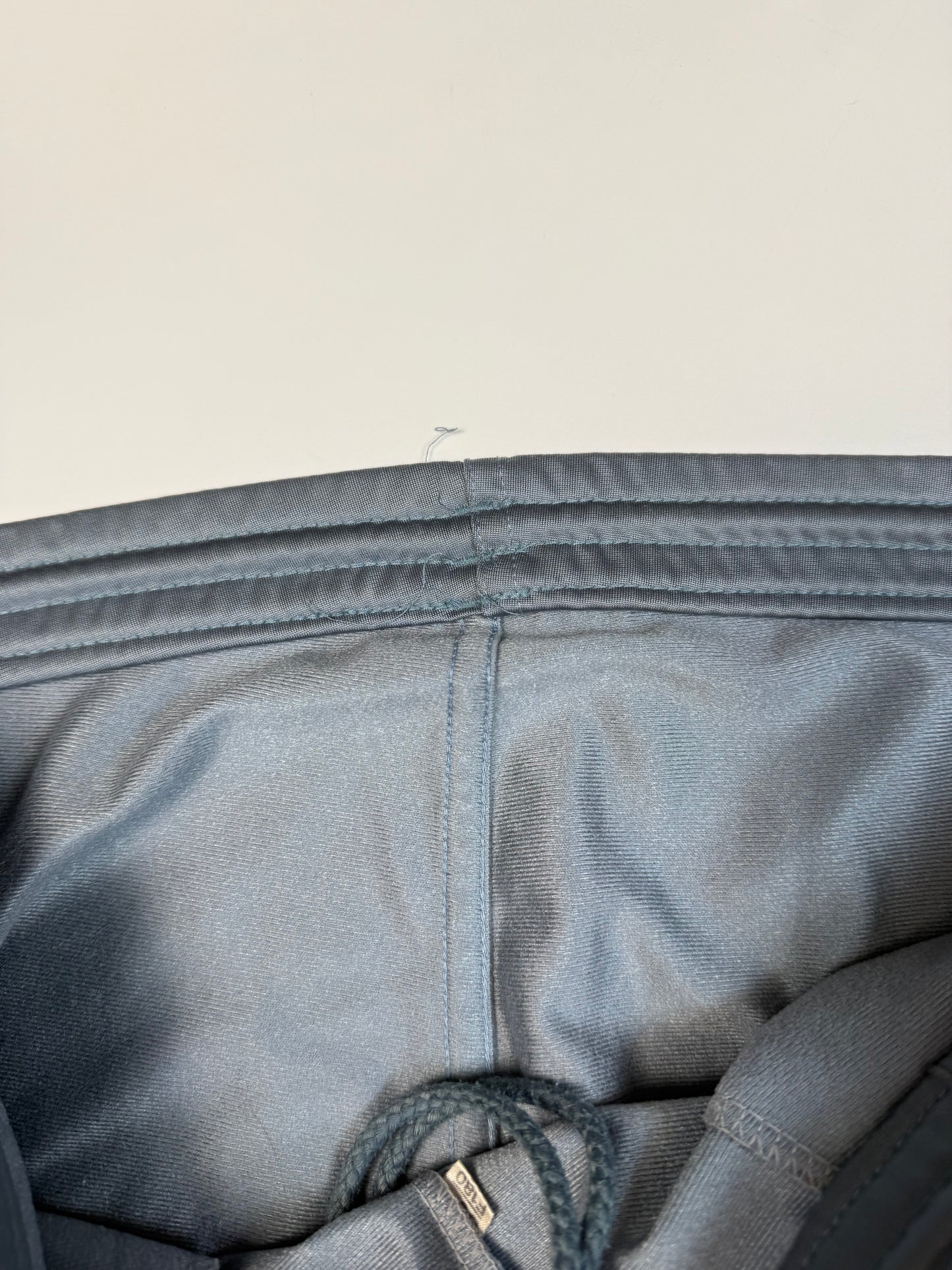 Vintage 90s adidas originals baggy track pants (L)