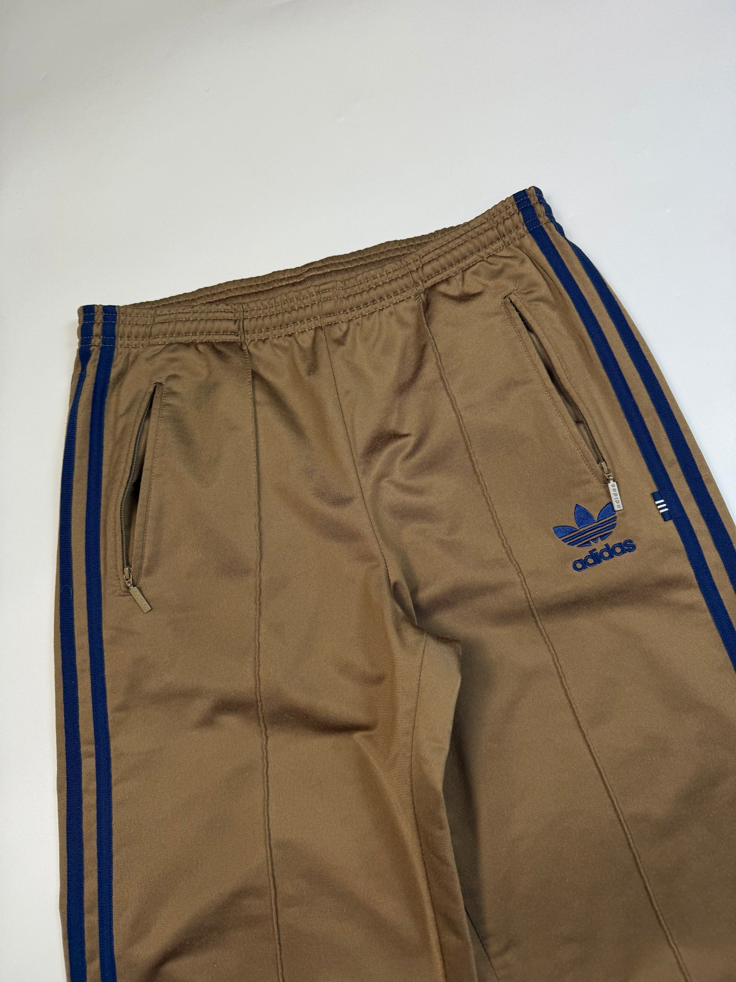 Vintage 90s adidas originals baggy track pants (S)