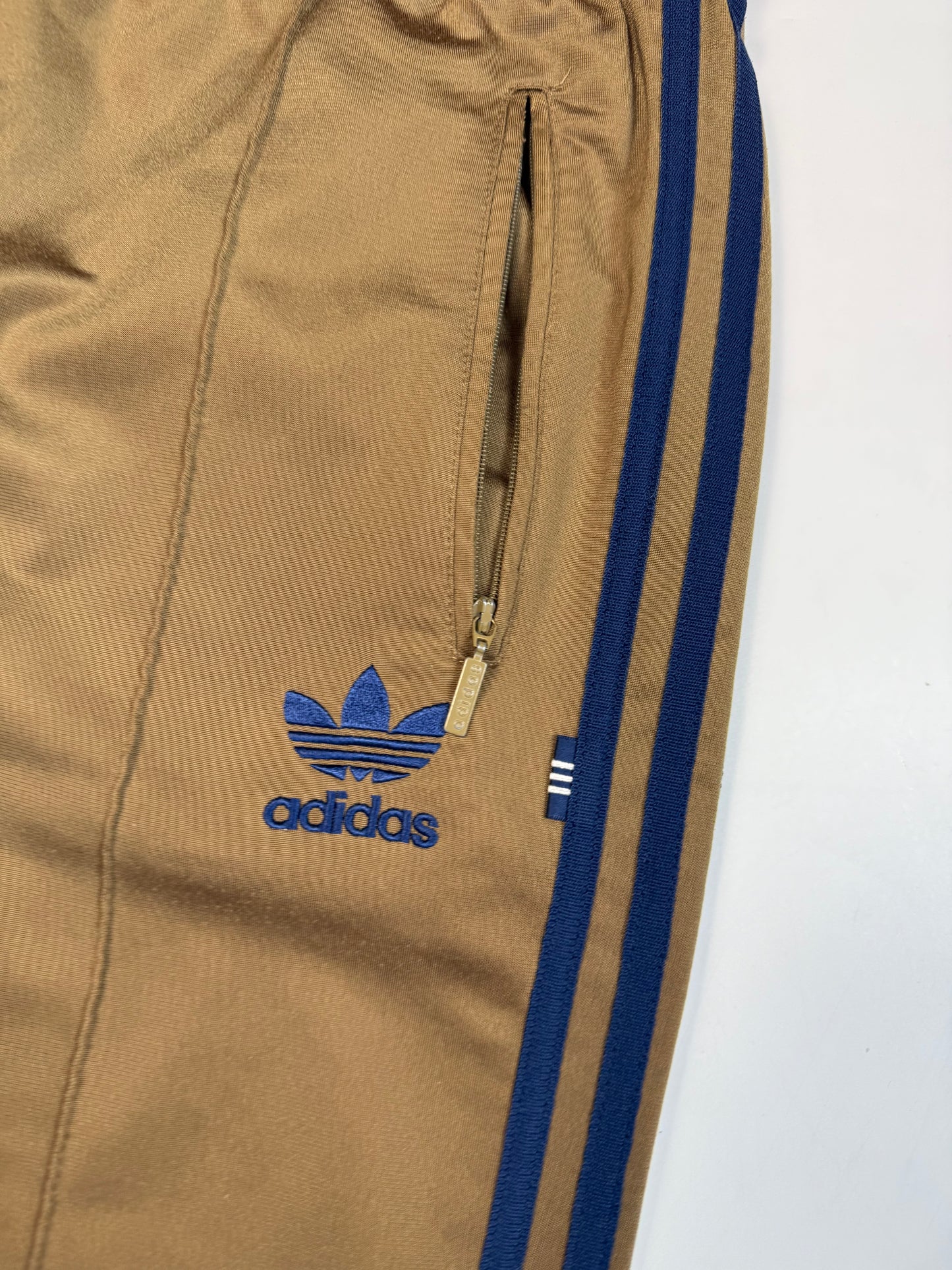 Vintage 90s adidas originals baggy track pants (S)