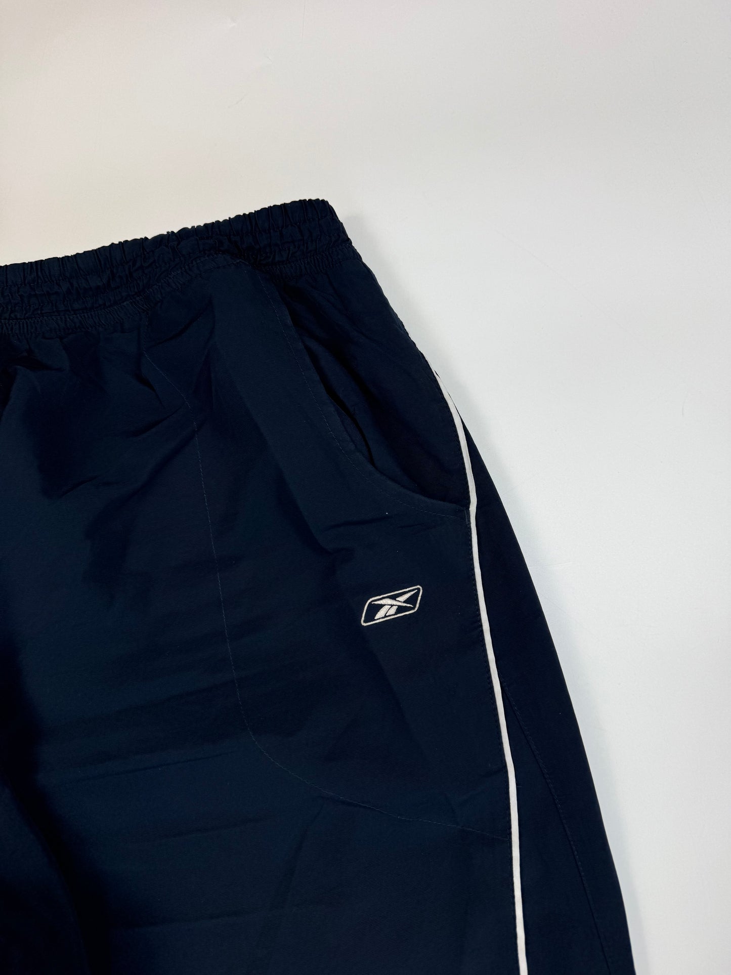 Vintage Reebok baggy track pants (L)
