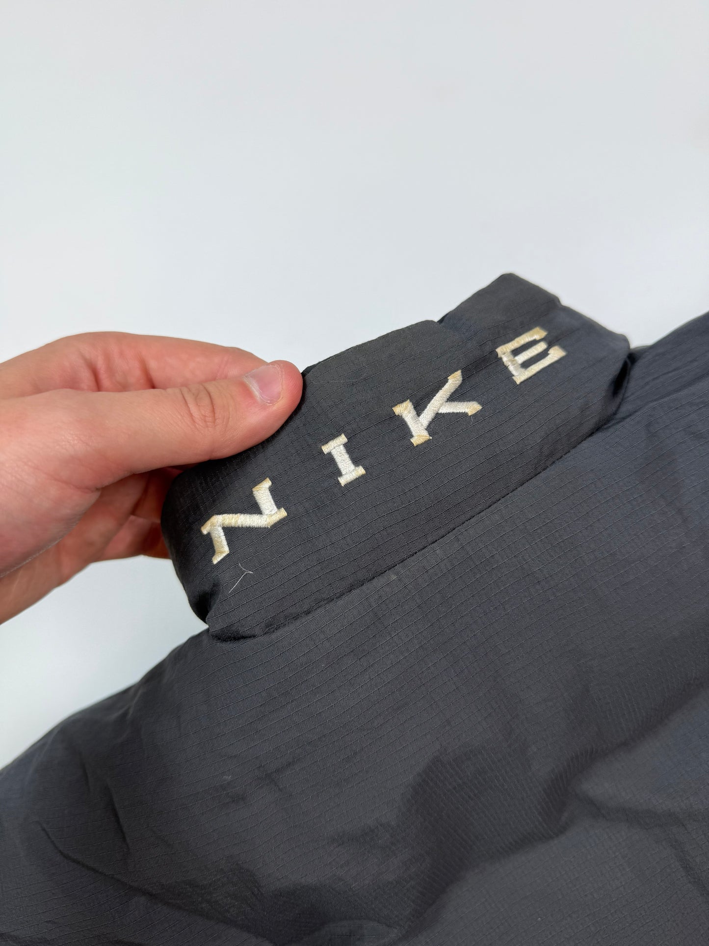 Vintage 90s Nike spell out reversible puffer jacket (S)