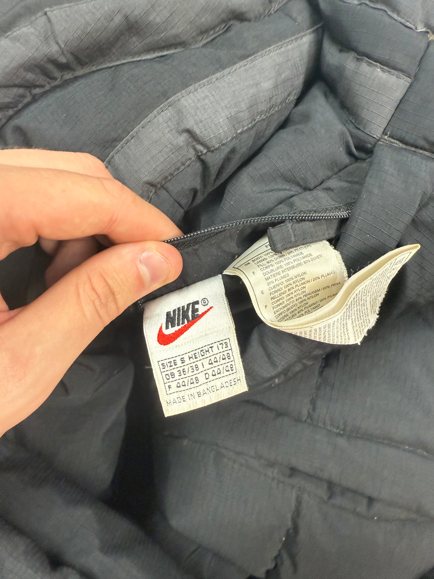Vintage 90s Nike spell out reversible puffer jacket (S)