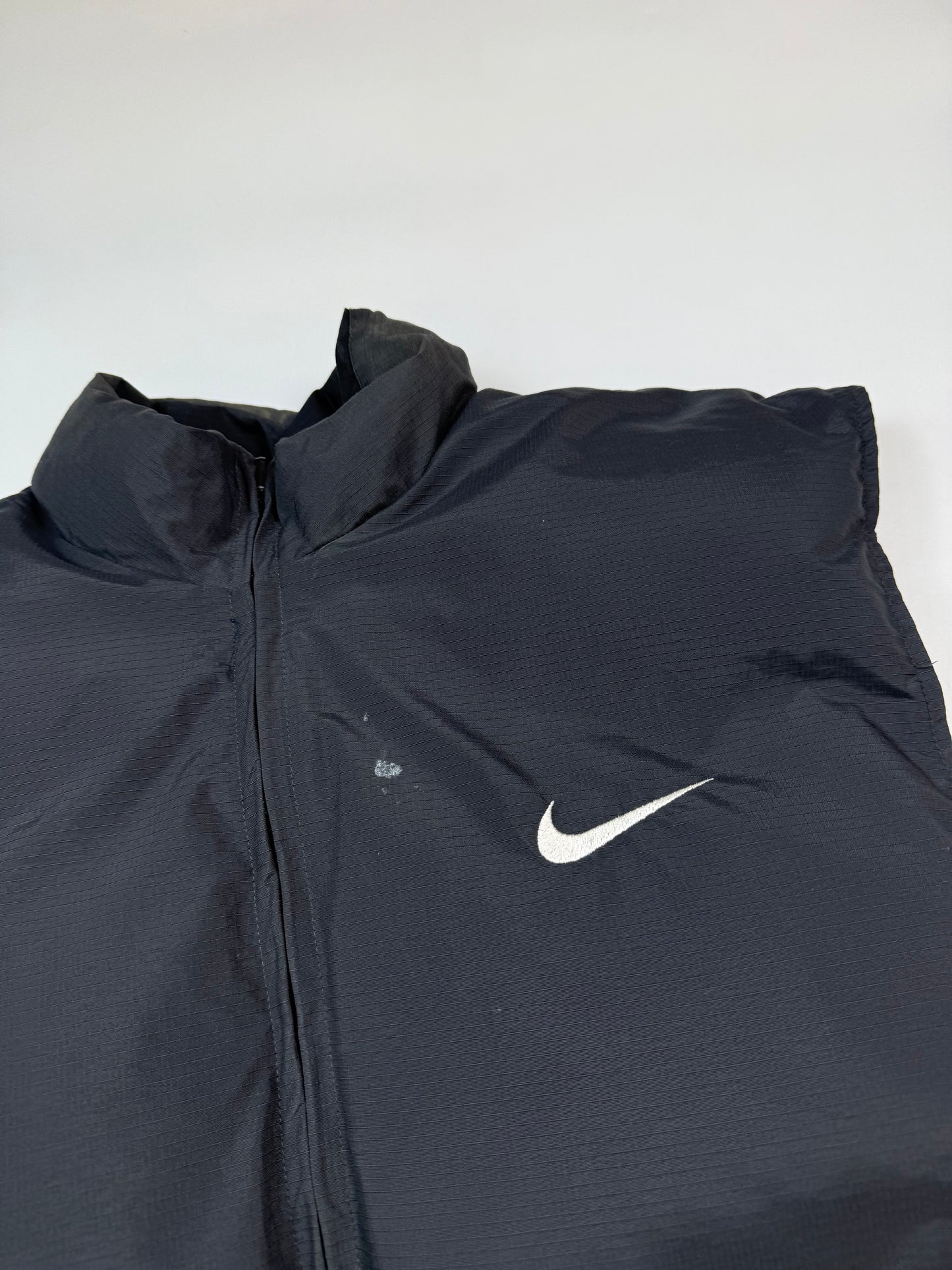 Vintage 90s Nike reversible spell out gilet puffer jacket (M)
