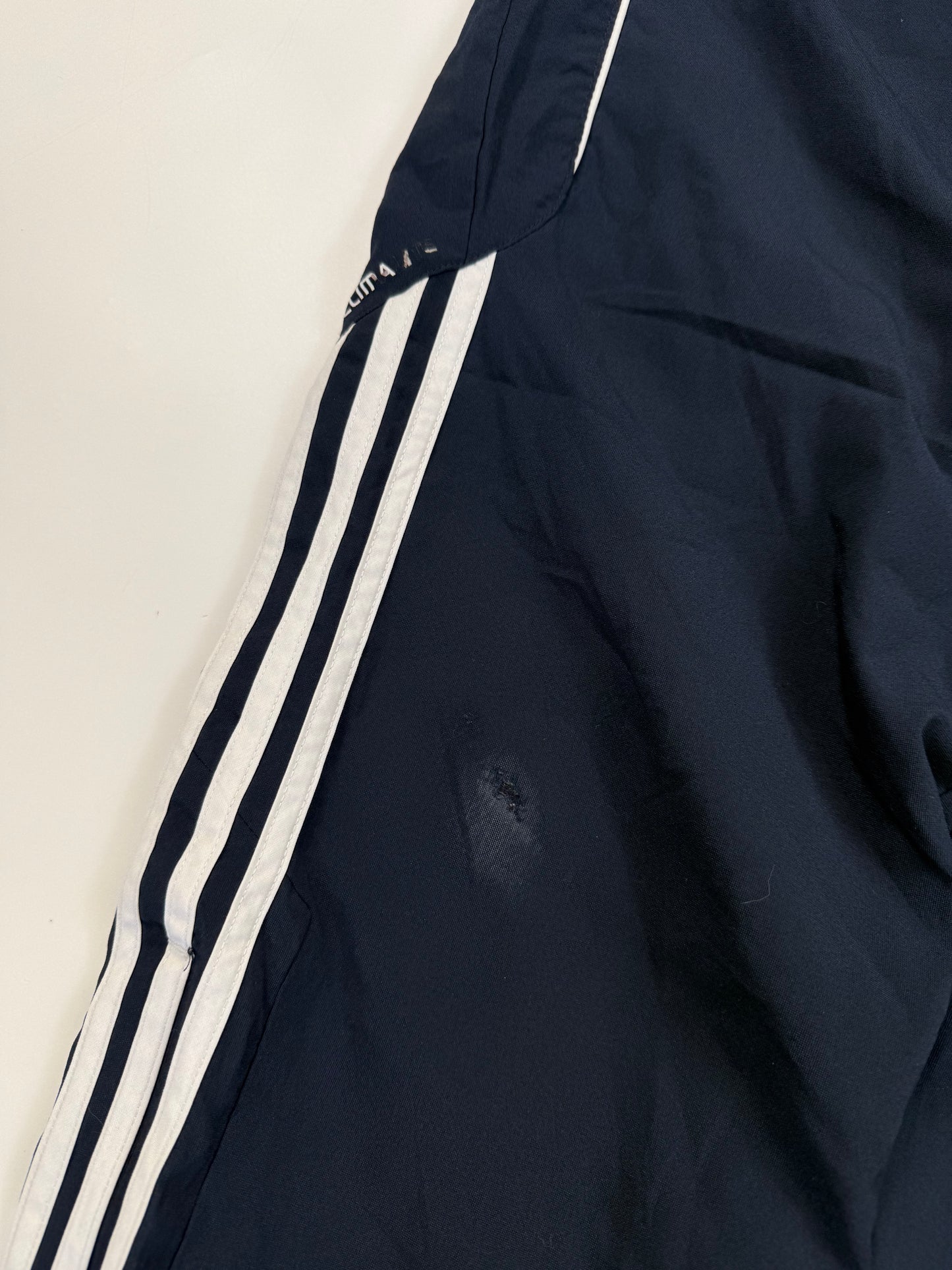 Vintage Adidas baggy track pants (M)