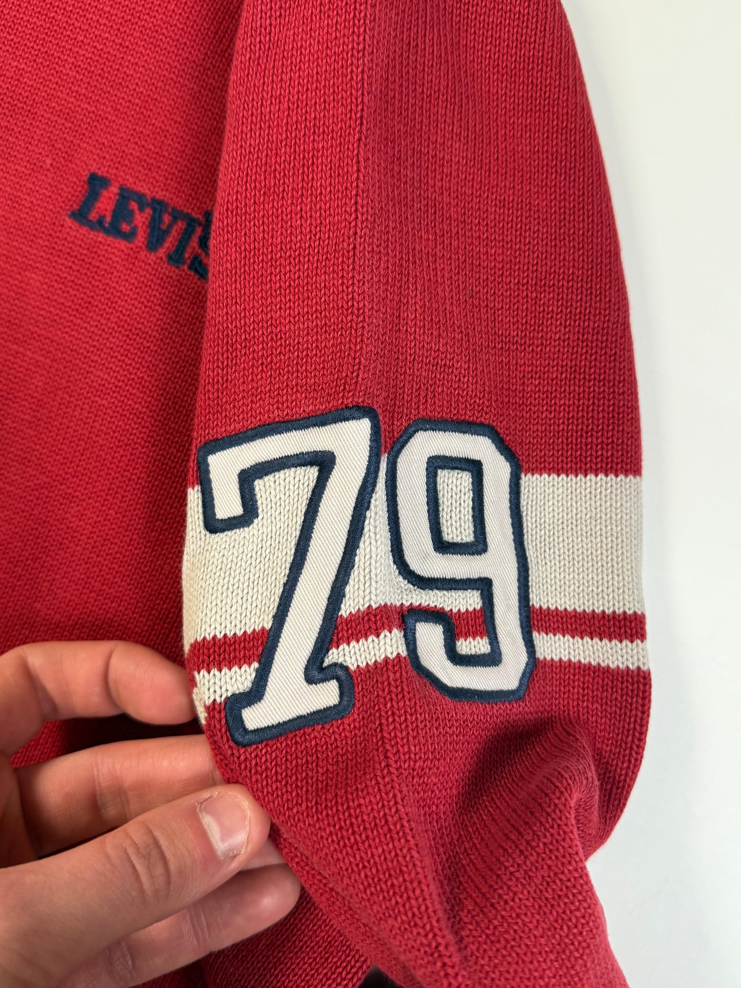 Vintage Levi's knit sweater (M)