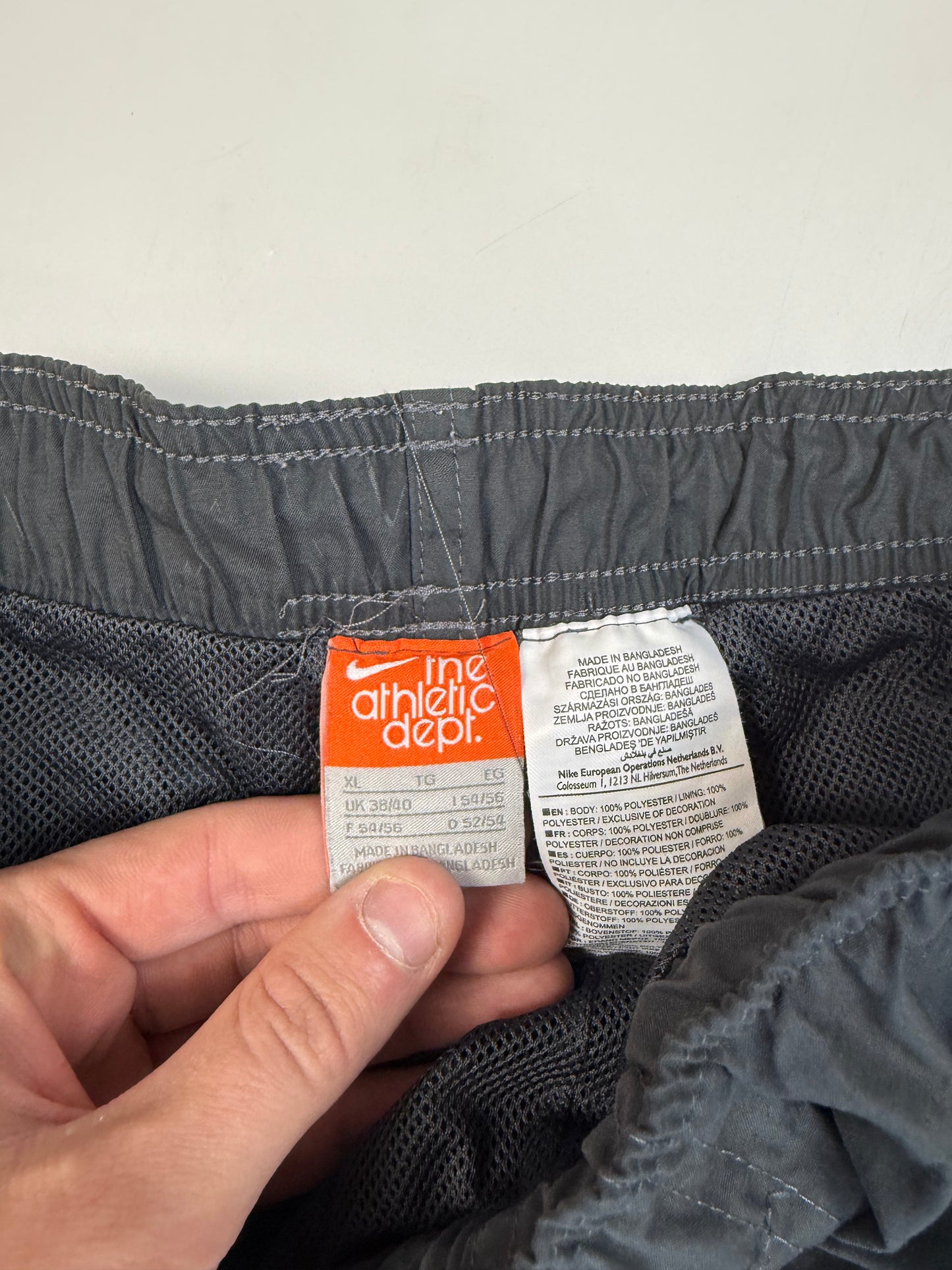 Vintage Nike air baggy track pants (XL)