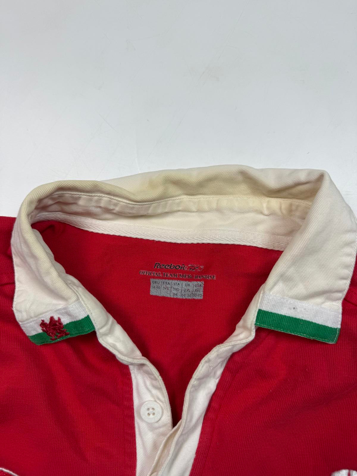Vintage Wales 2005/06 Reebok rugby shirt (XXL)