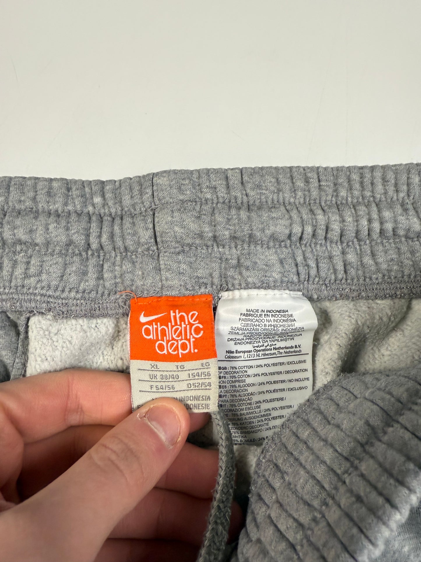 Vintage Nike baggy joggers (XL)